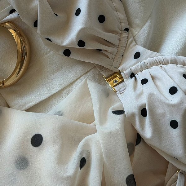 STYLING TIPS: ANNA STYLES HER FAVOURITES