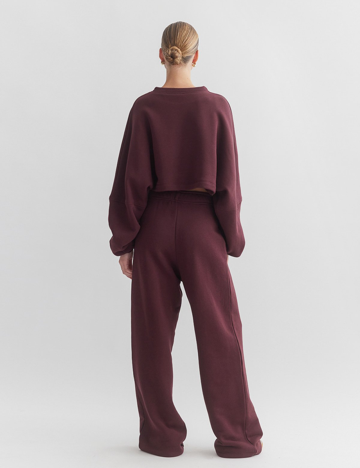 Γυναικεία φαρδιά φόρμα με λάστιχο