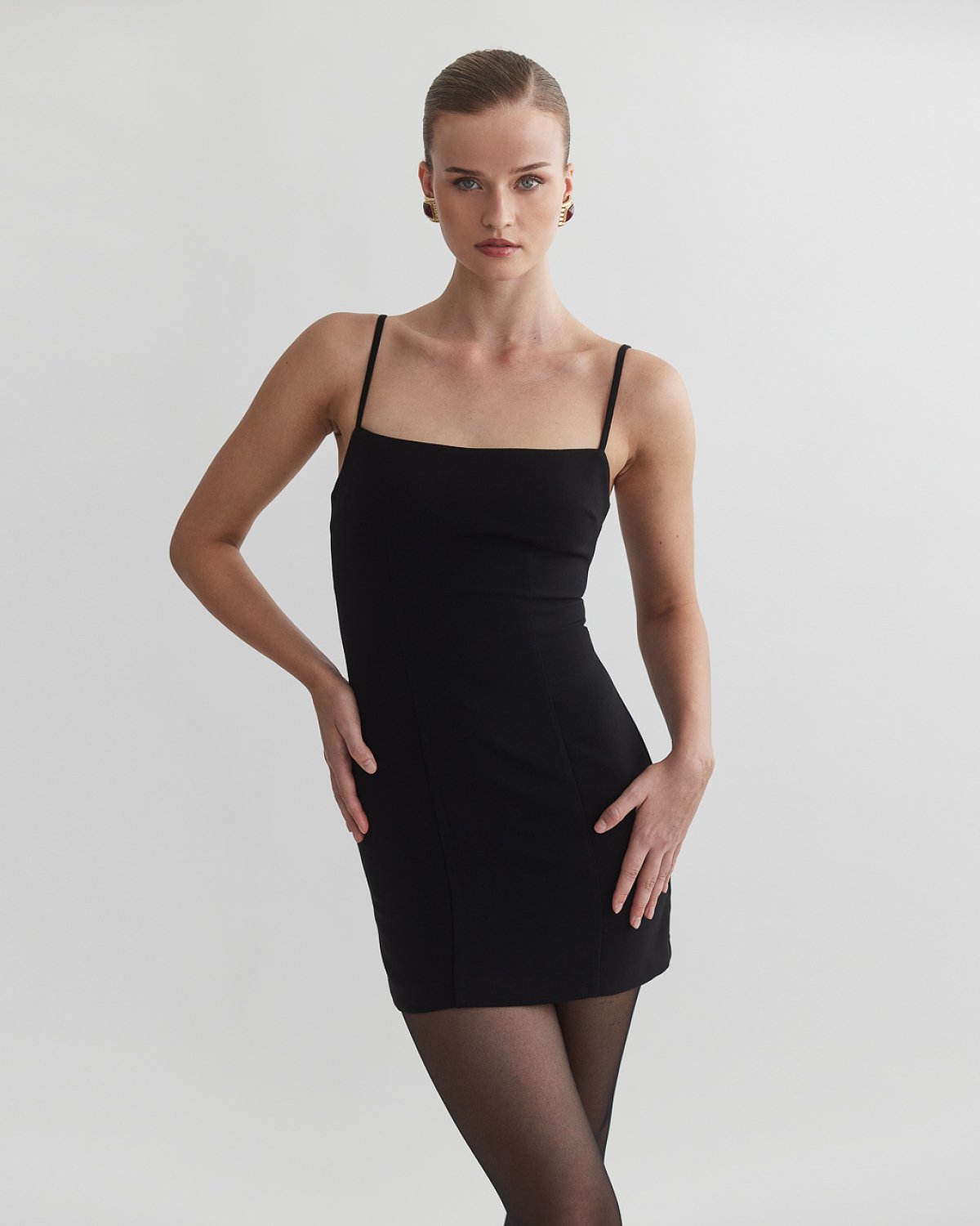 Γυναικείο υφασμάτινο μίνι φόρεμα