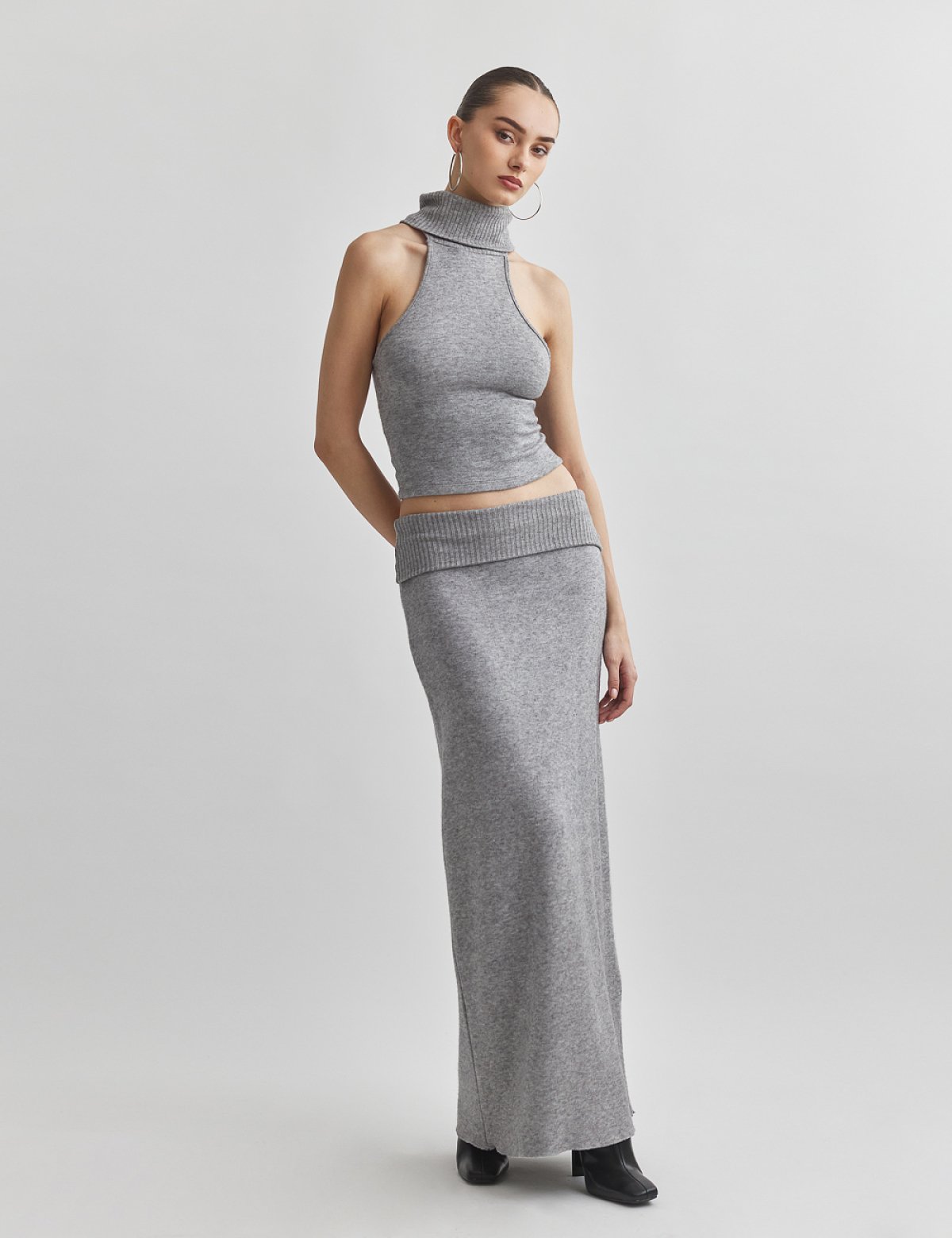 Πλεκτή μακριά φούστα-5