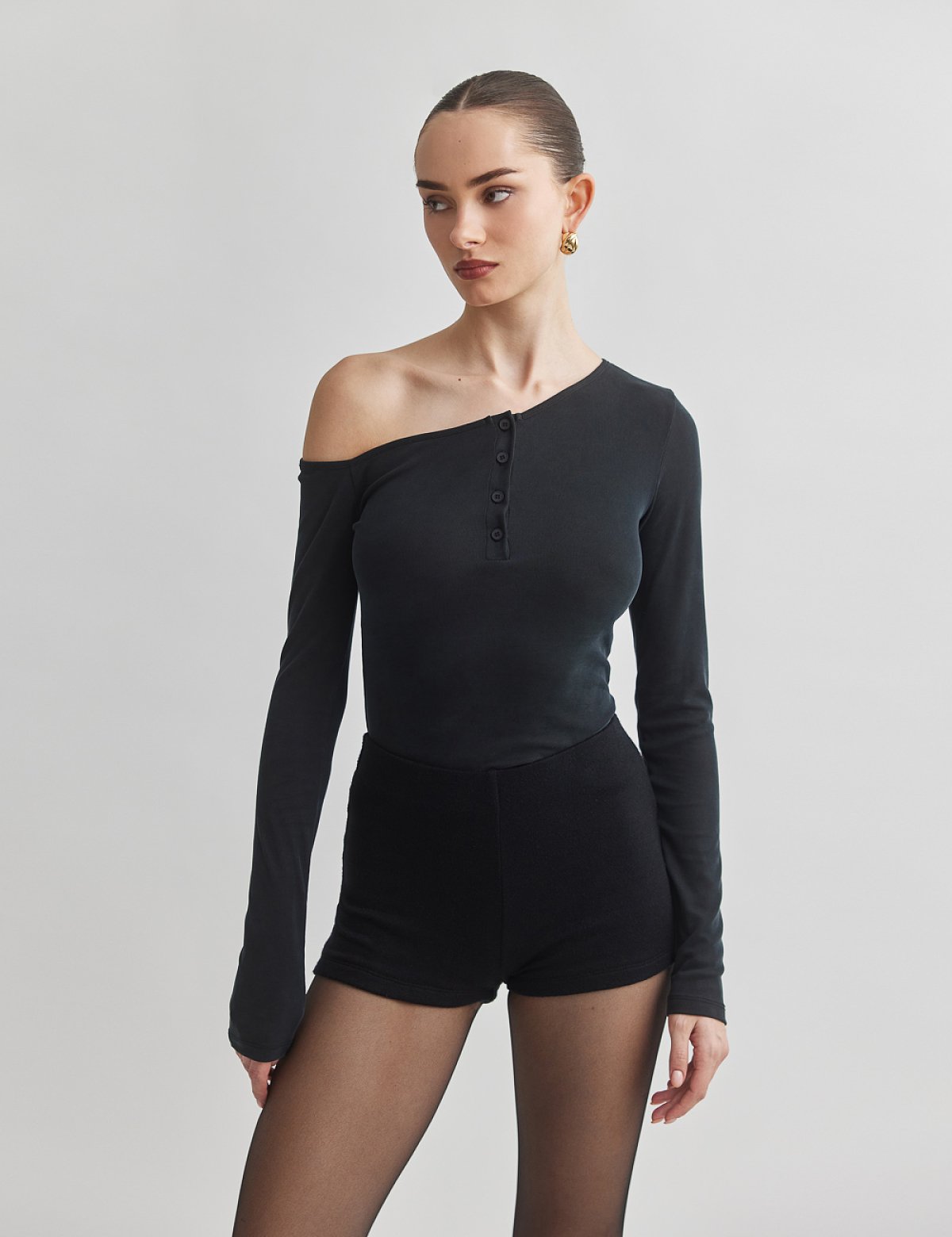 Γυναικεία one-shoulder μακρυμάνικη μπλούζα ριπ