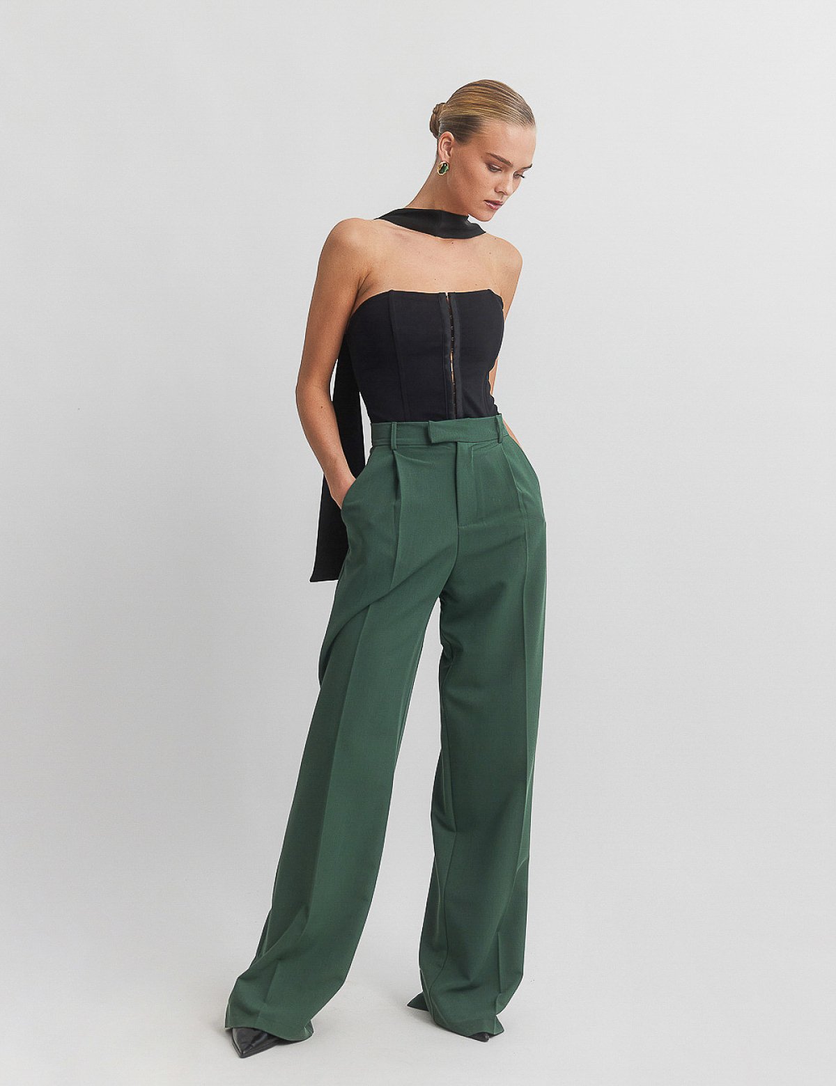 Textured trousers with crease-4
