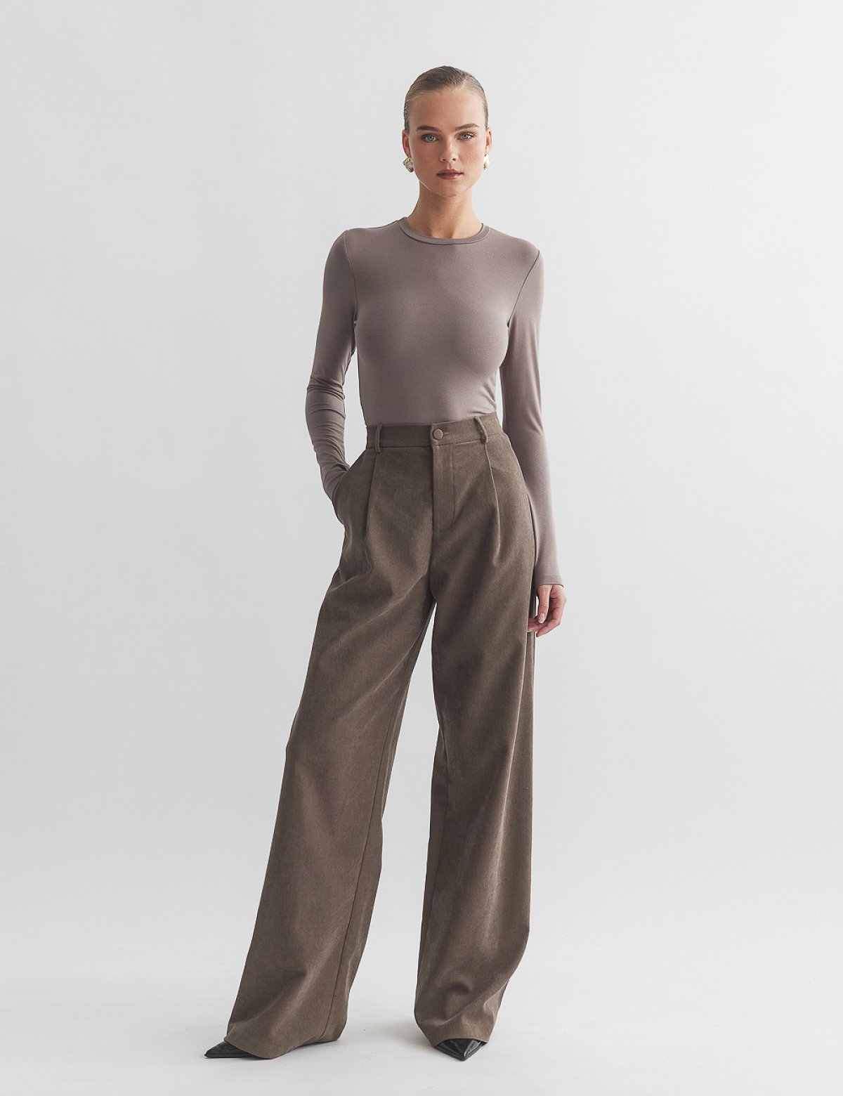 Βελούδινο κοτλέ παντελόνι με πιέτες-5