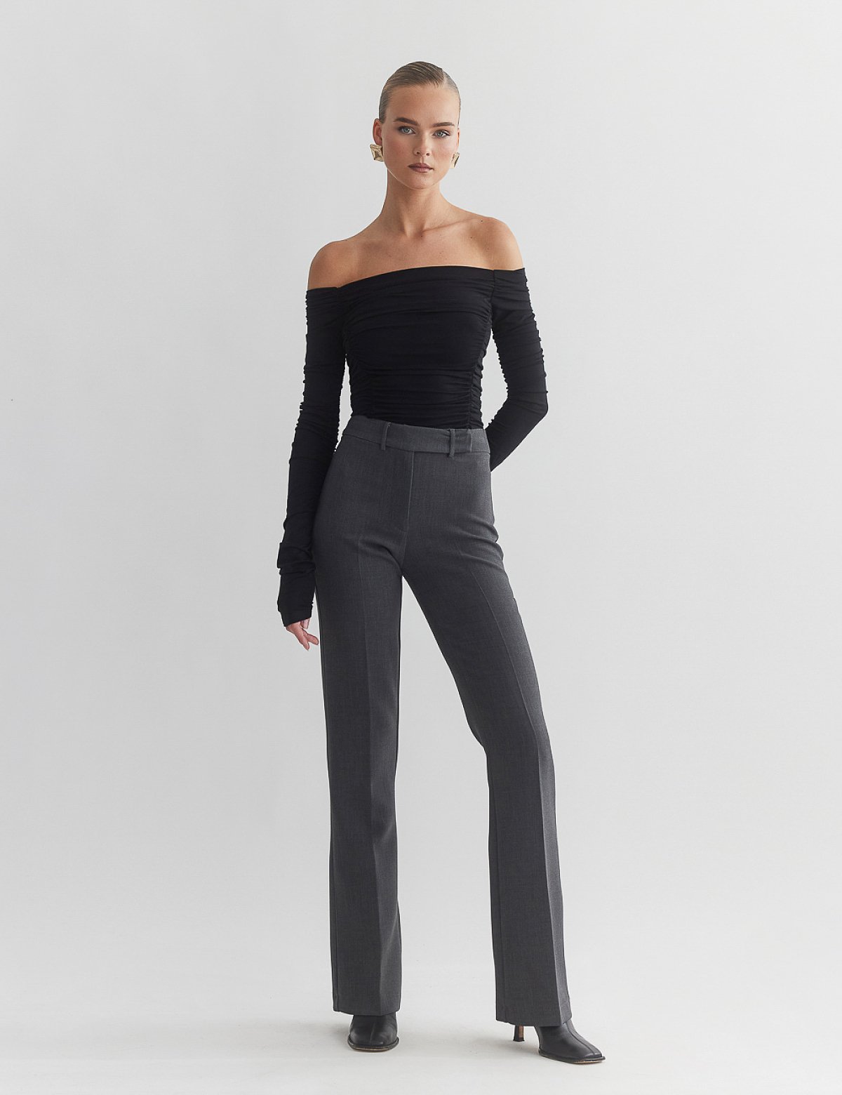 Straight trousers with crease-8