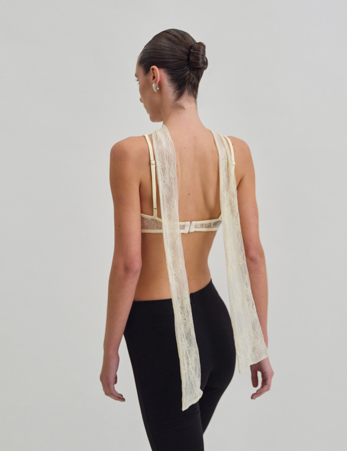 Φουλάρι με δαντέλα-6