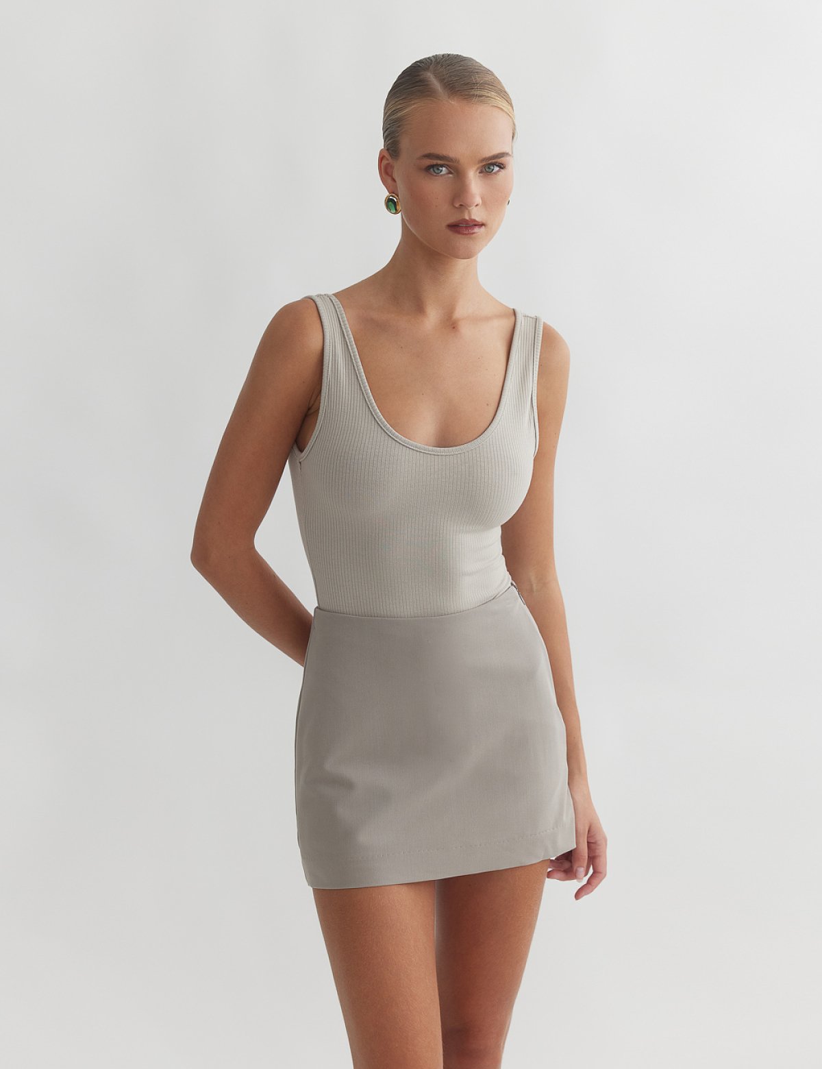 Textured skort with zipper-16