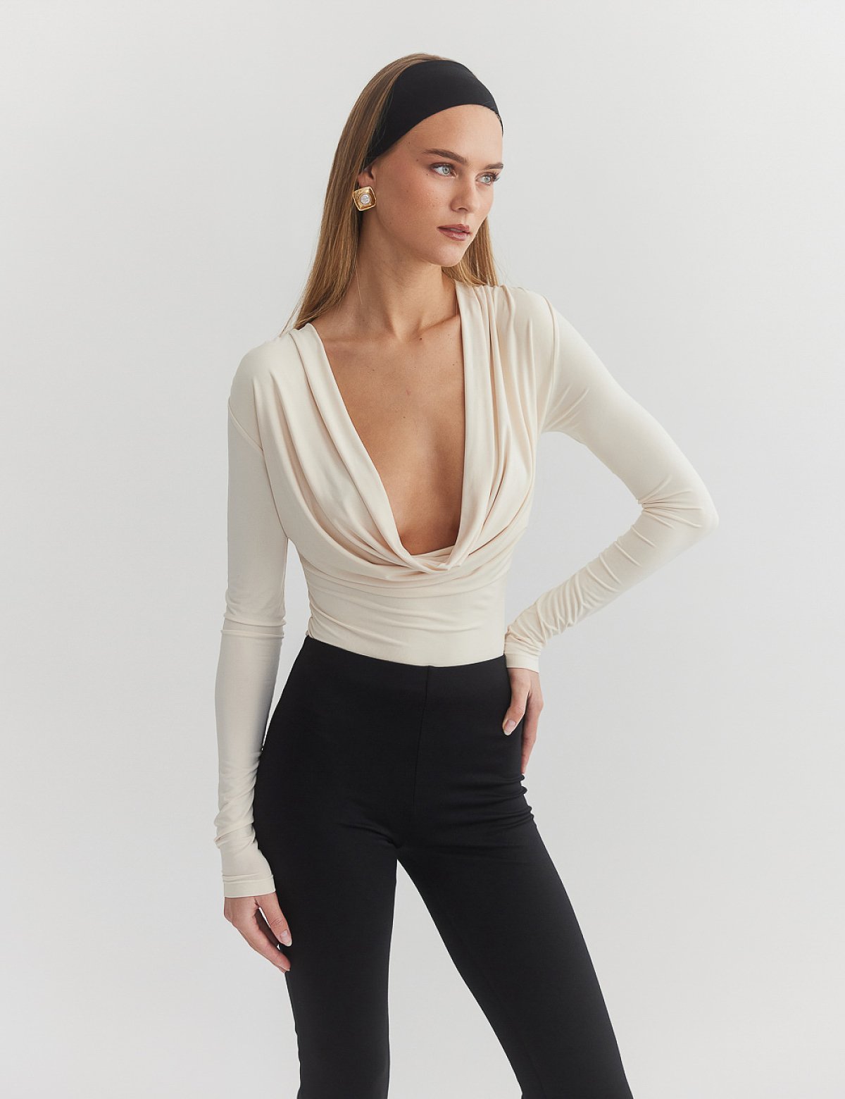 Γυναικείο μακρυμάνικο ντραπέ κορμάκι,