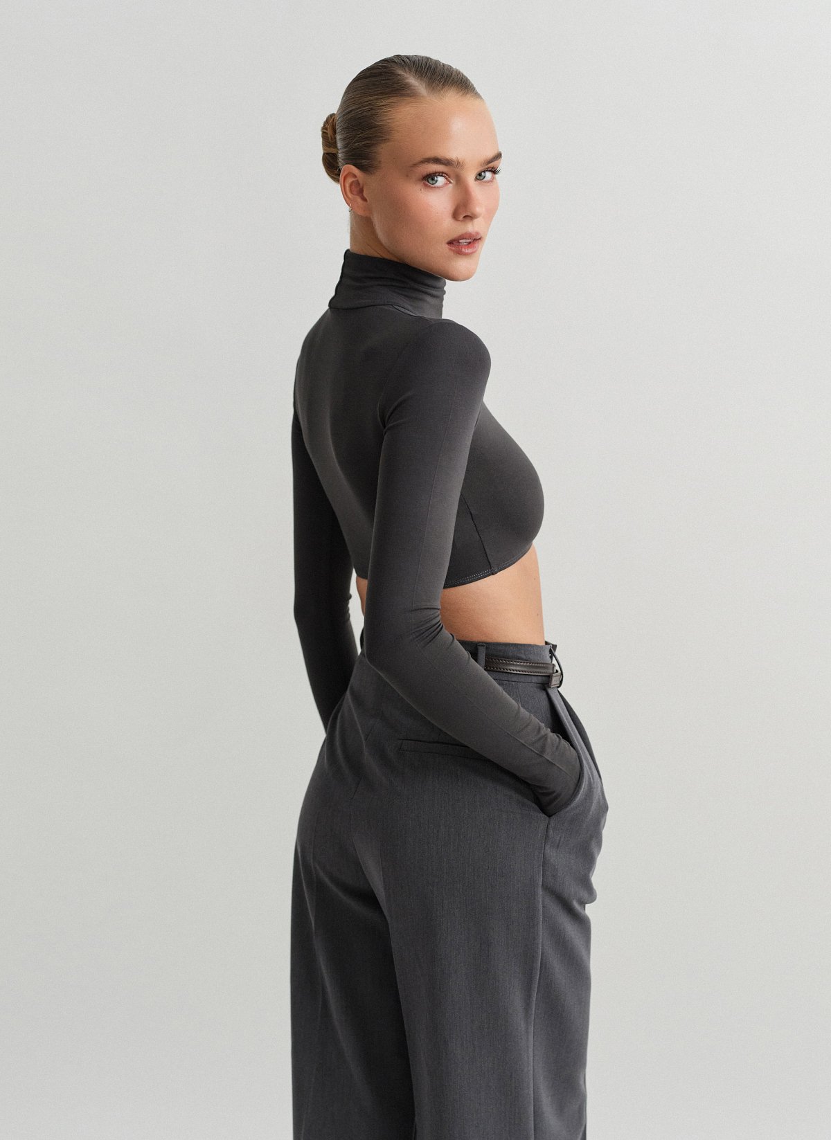 Γυναικείο μακρυμάνικο crop τοπ ζιβάγκο bamboo