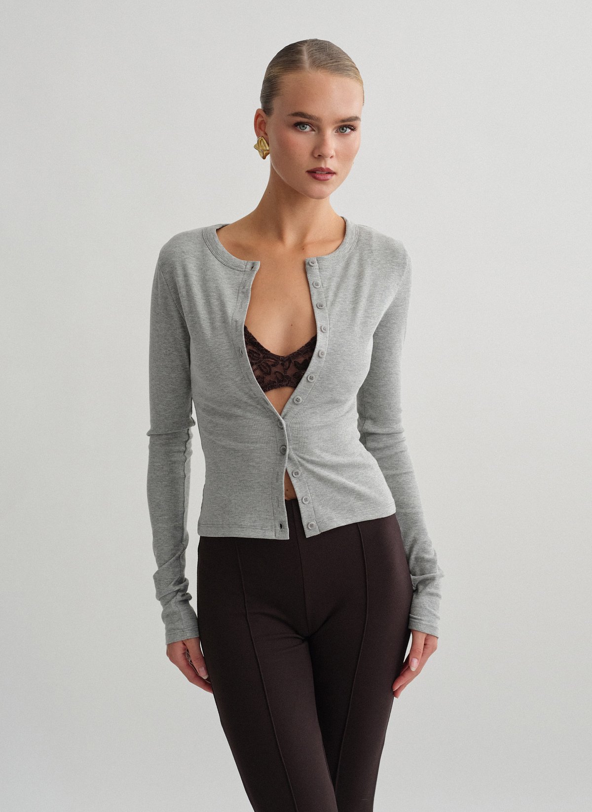 Longsleeve ribbed cardigan with buttons-4