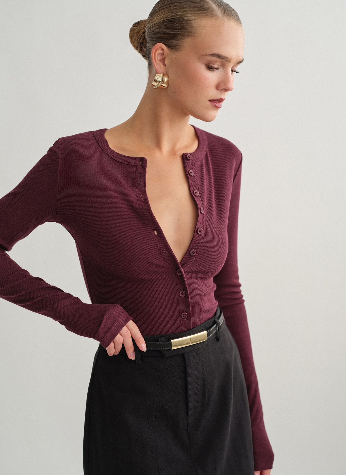 Longsleeve ribbed cardigan with buttons-13