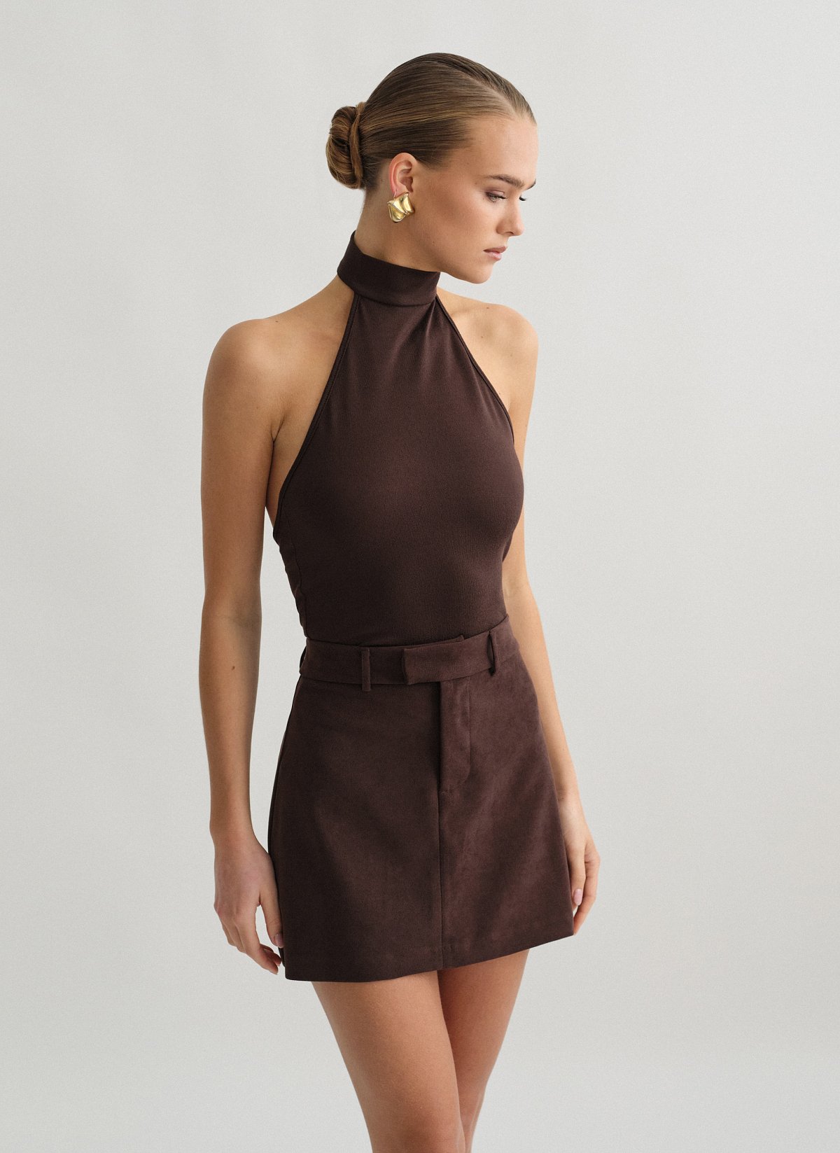 Openback sleeveless blouse-14