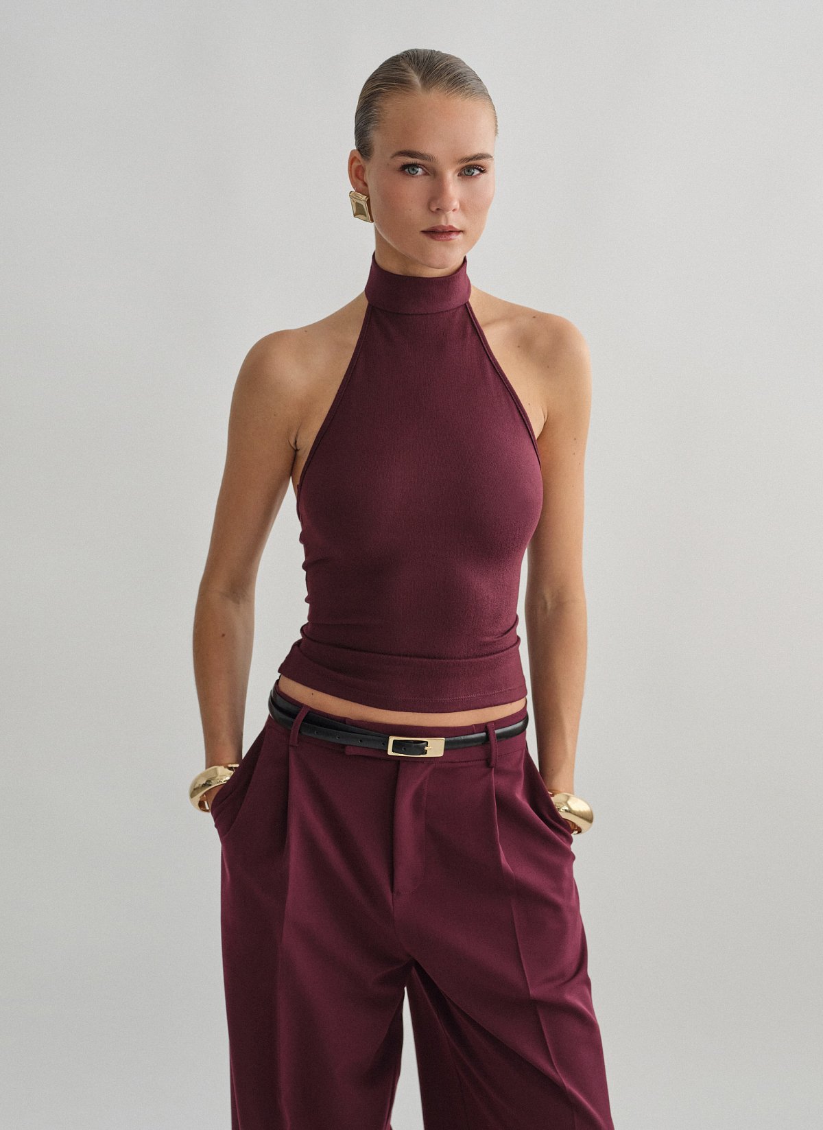 Openback sleeveless blouse-13