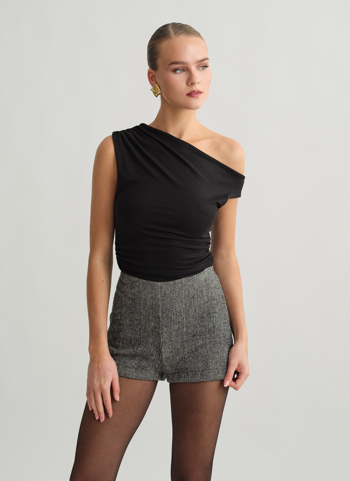 One-shoulder μπλούζα με σούρες-5