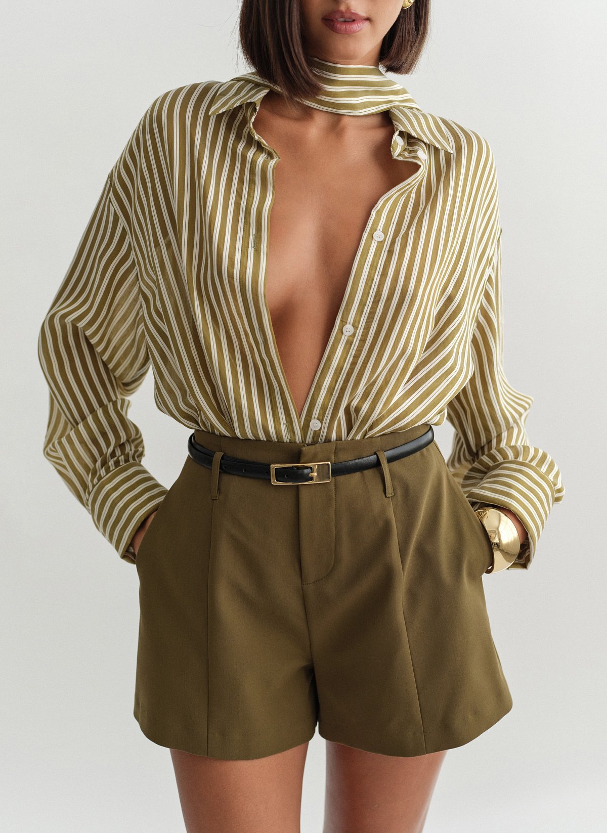 Υφασμάτινο σορτς με ραφές-29