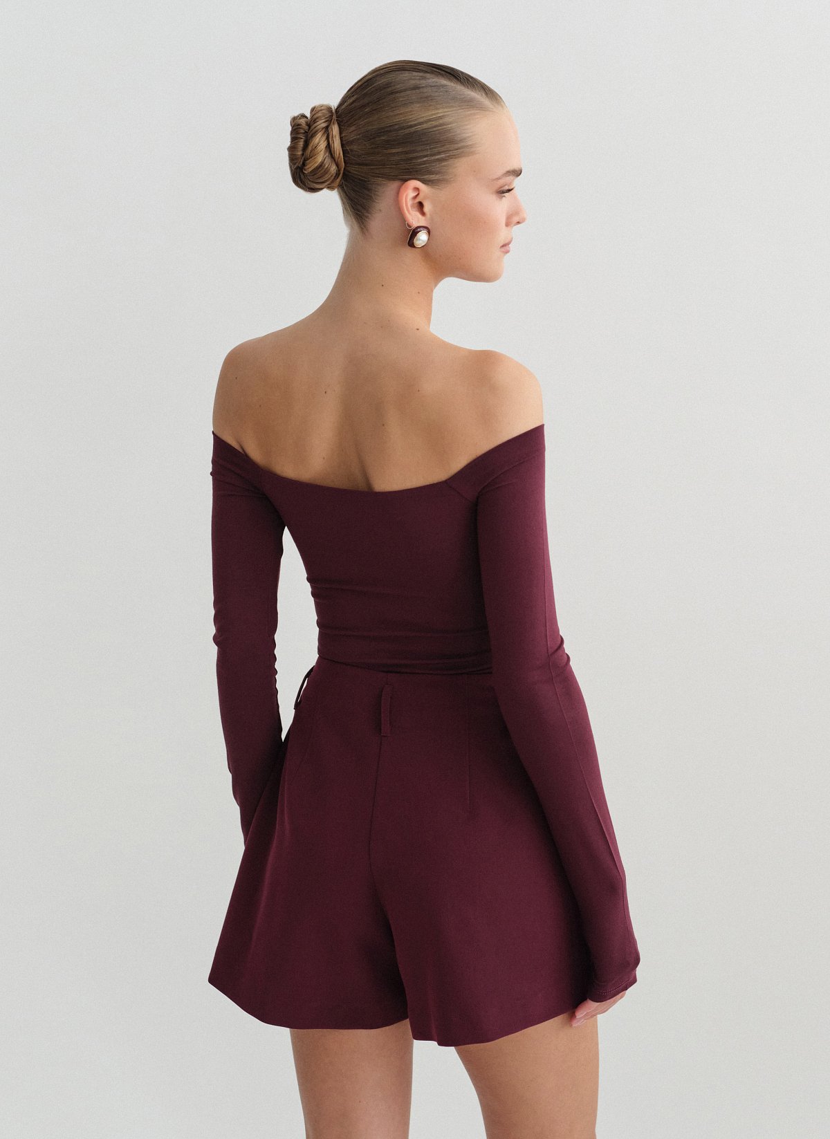 Γυναικεία μακρυμάνικη off-shoulder μπλούζα bamboo