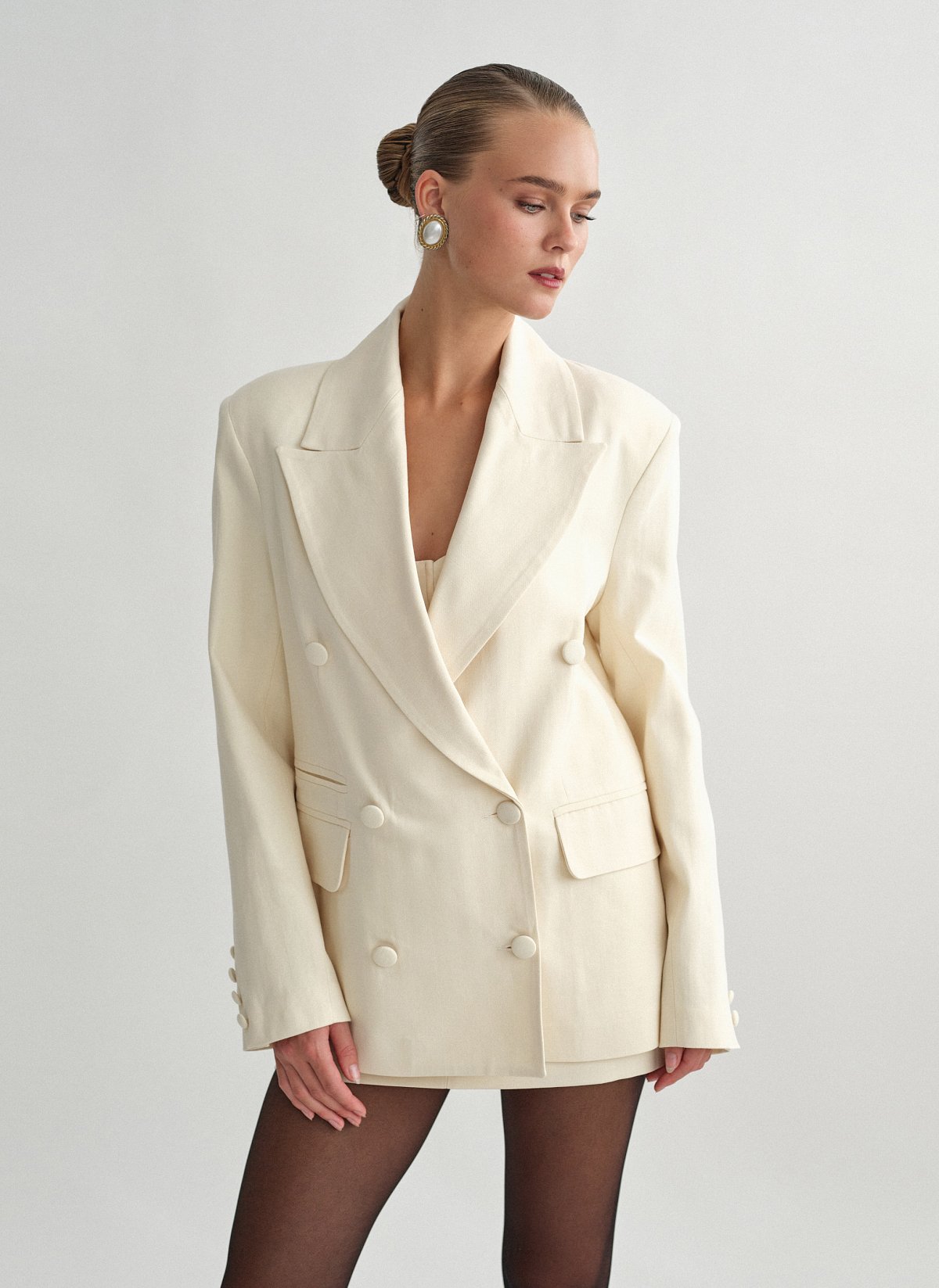 Oversized double-breasted blazer with stripes-10