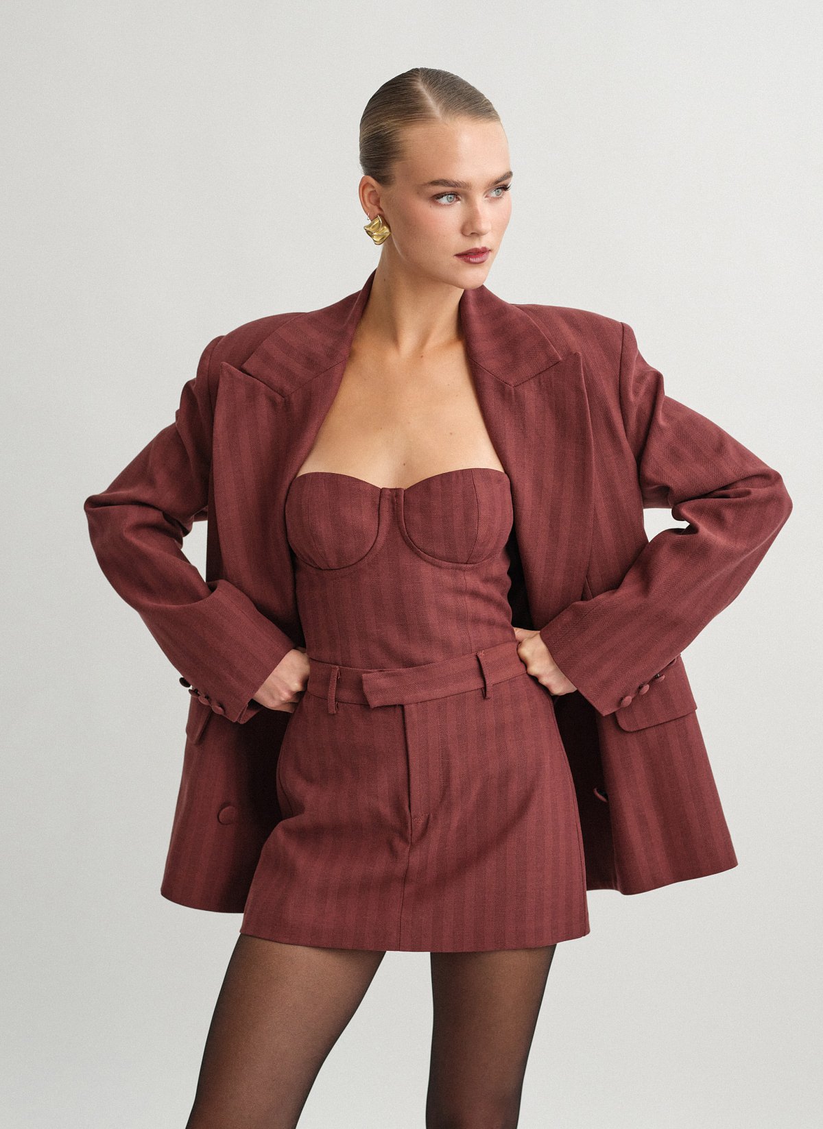 Oversized double-breasted blazer with stripes-20