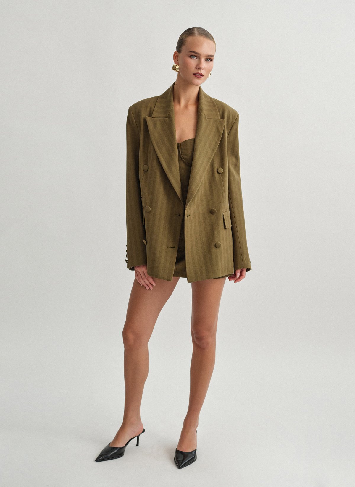 Oversized double-breasted blazer with stripes-27