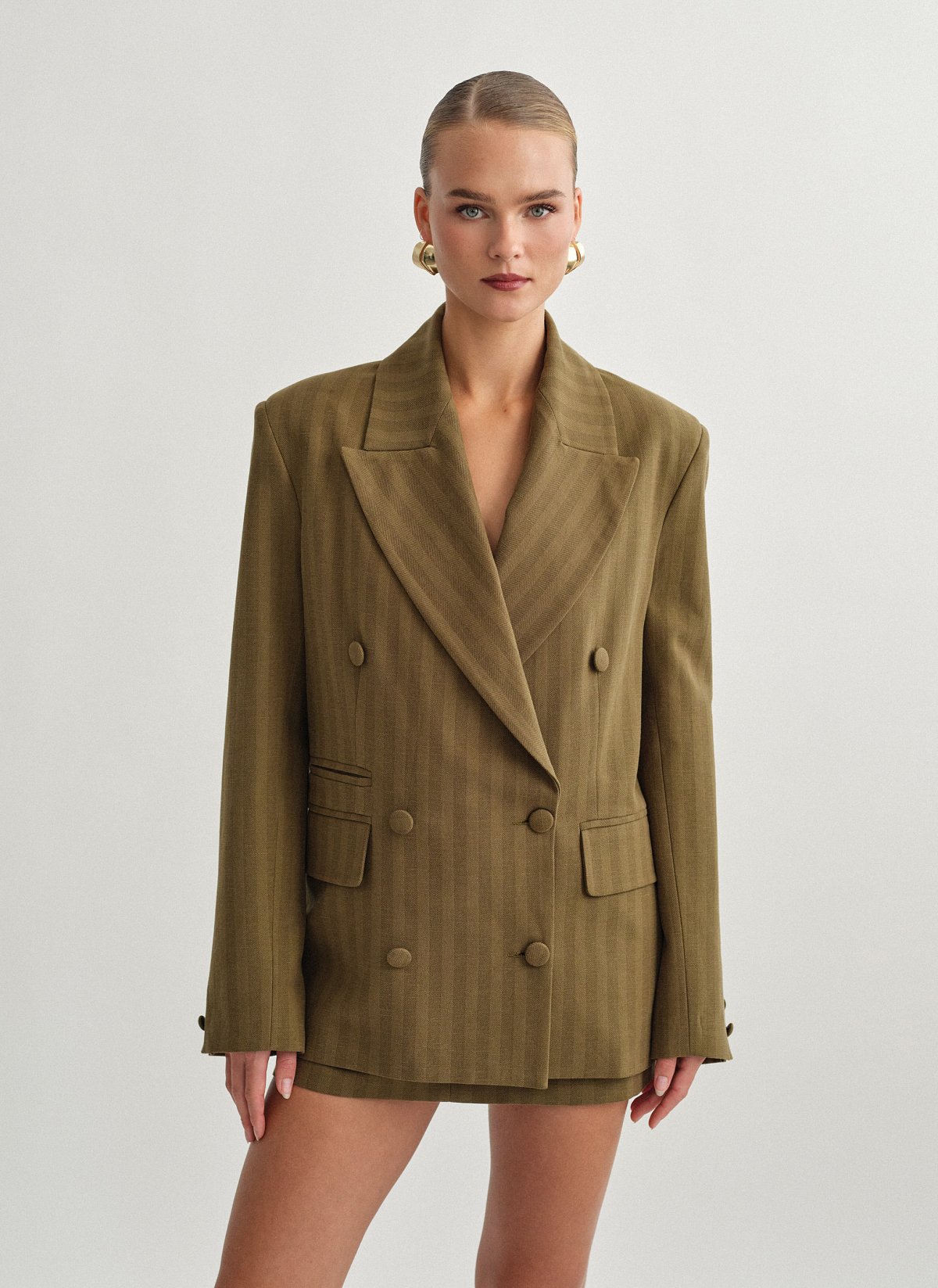 Oversized double-breasted blazer with stripes-29