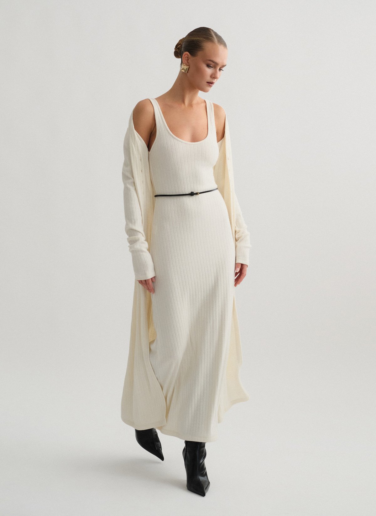 Αμάνικο πλεκτό μακρύ φόρεμα-1