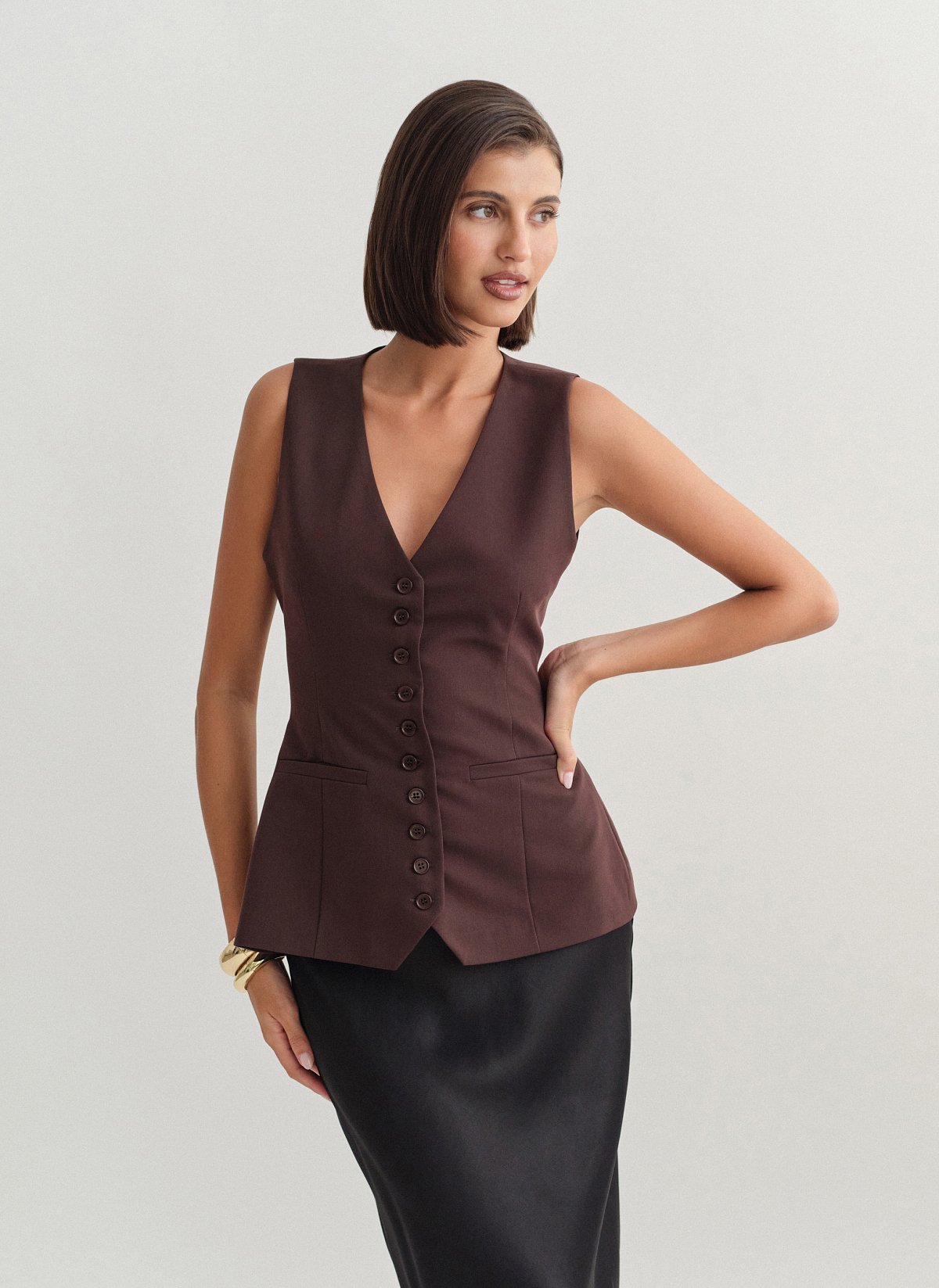 Γυναικείο μεσάτο υφασμάτινο γιλέκο με κουμπιά