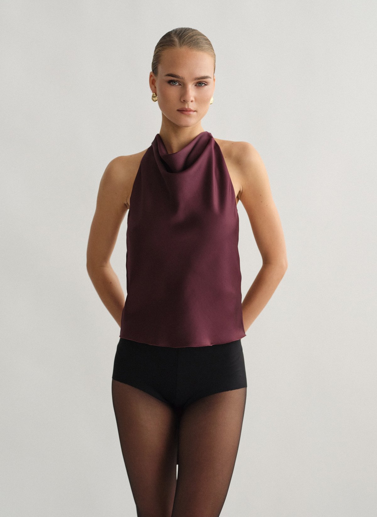 Σατέν halter τοπ-4