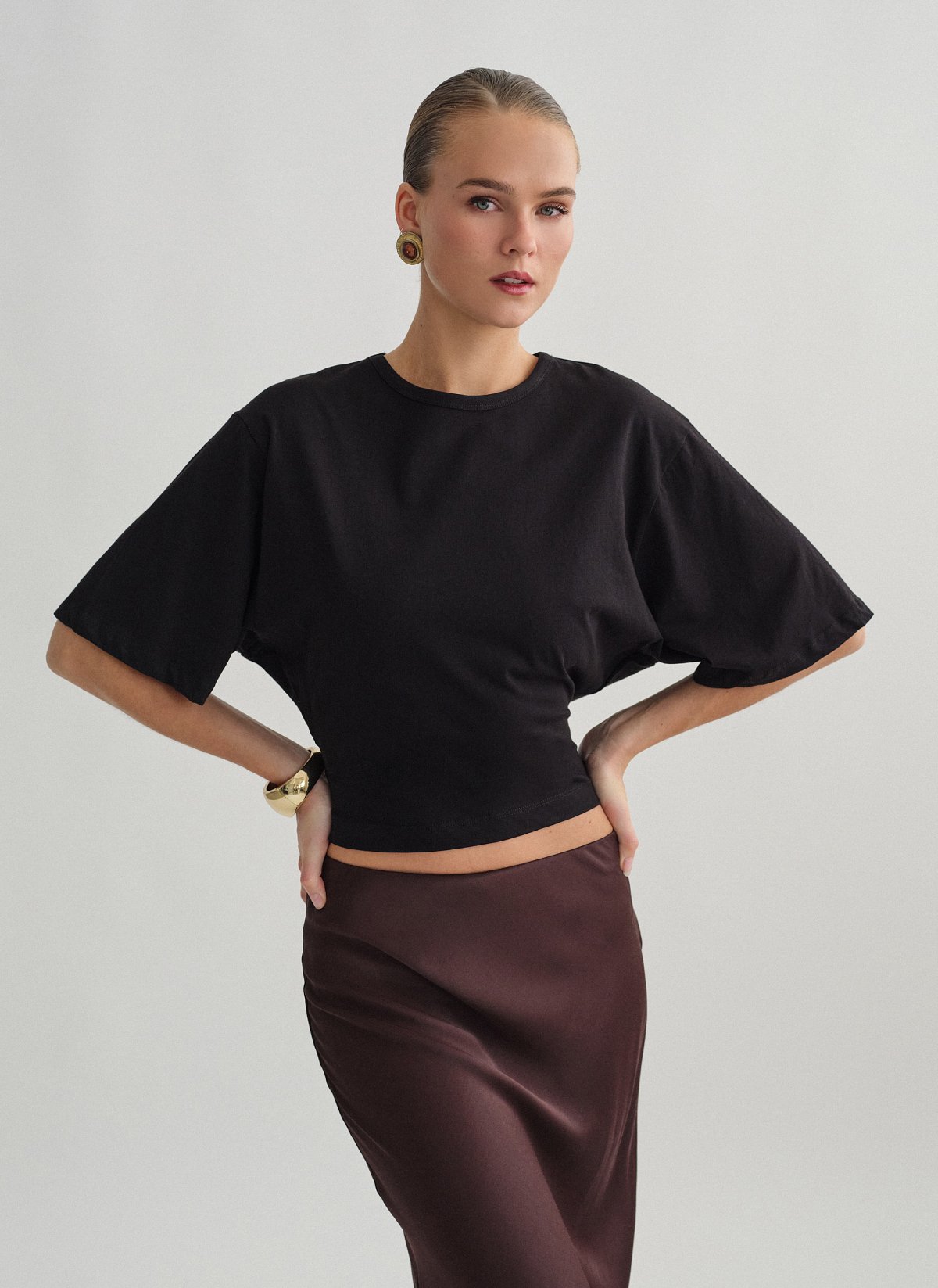 Fitted shortsleeve blouse-6