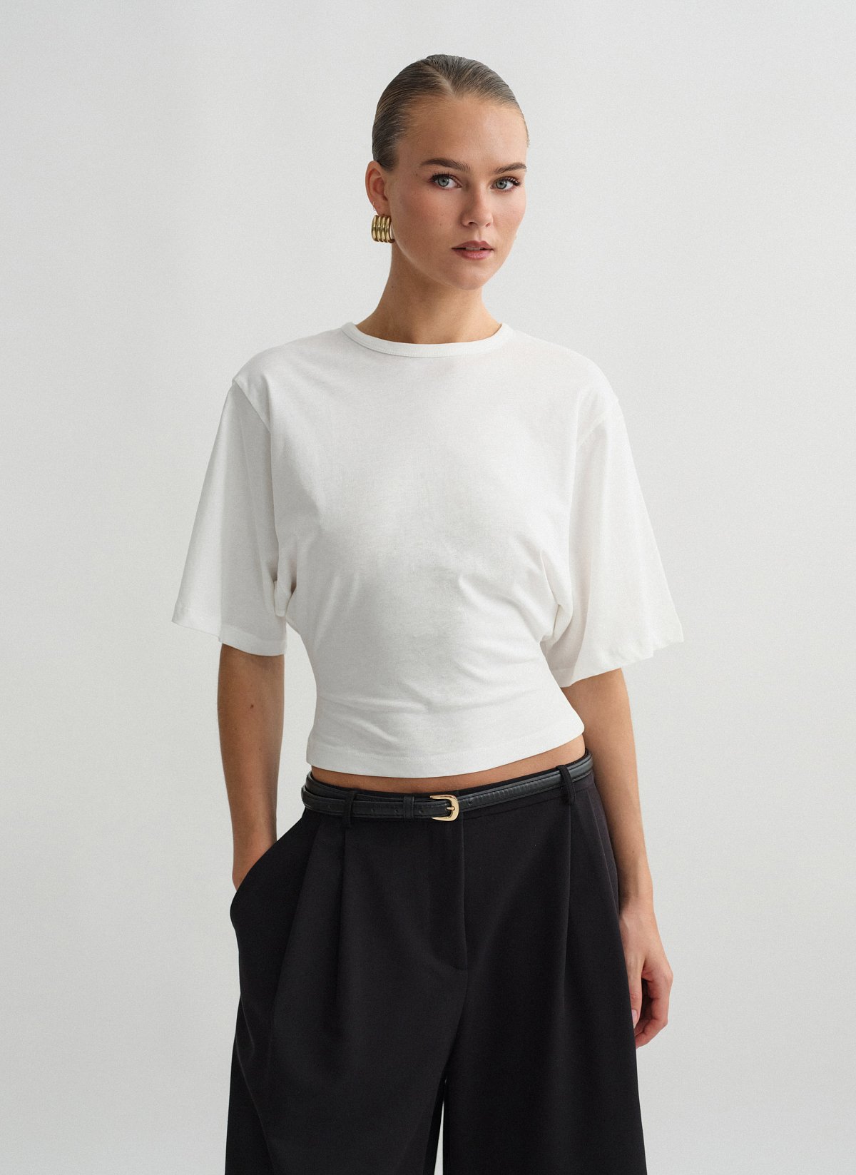 Fitted shortsleeve blouse-0