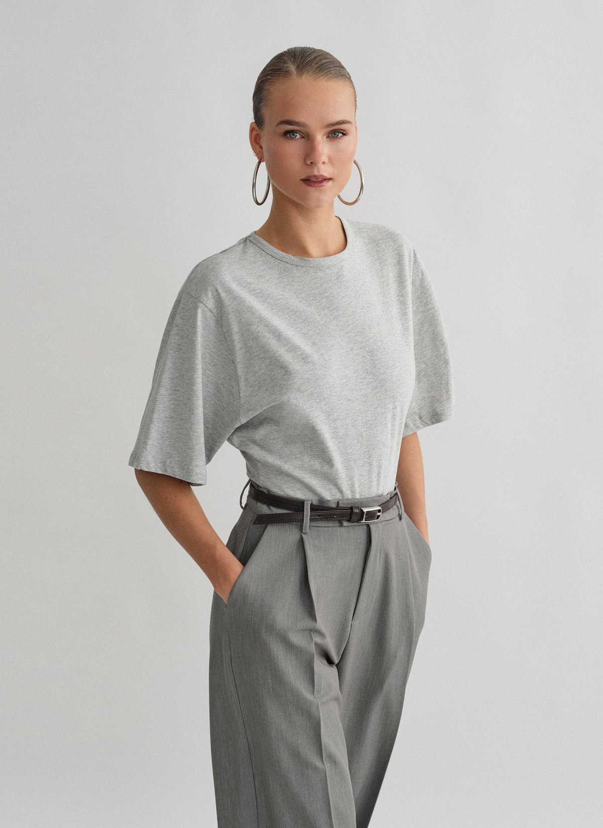 Fitted shortsleeve blouse-4