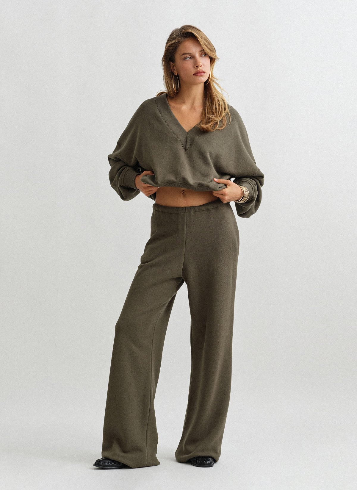 Γυναικείο ελαστικό παντελόνι φόρμας με κορδόνι στη μέση