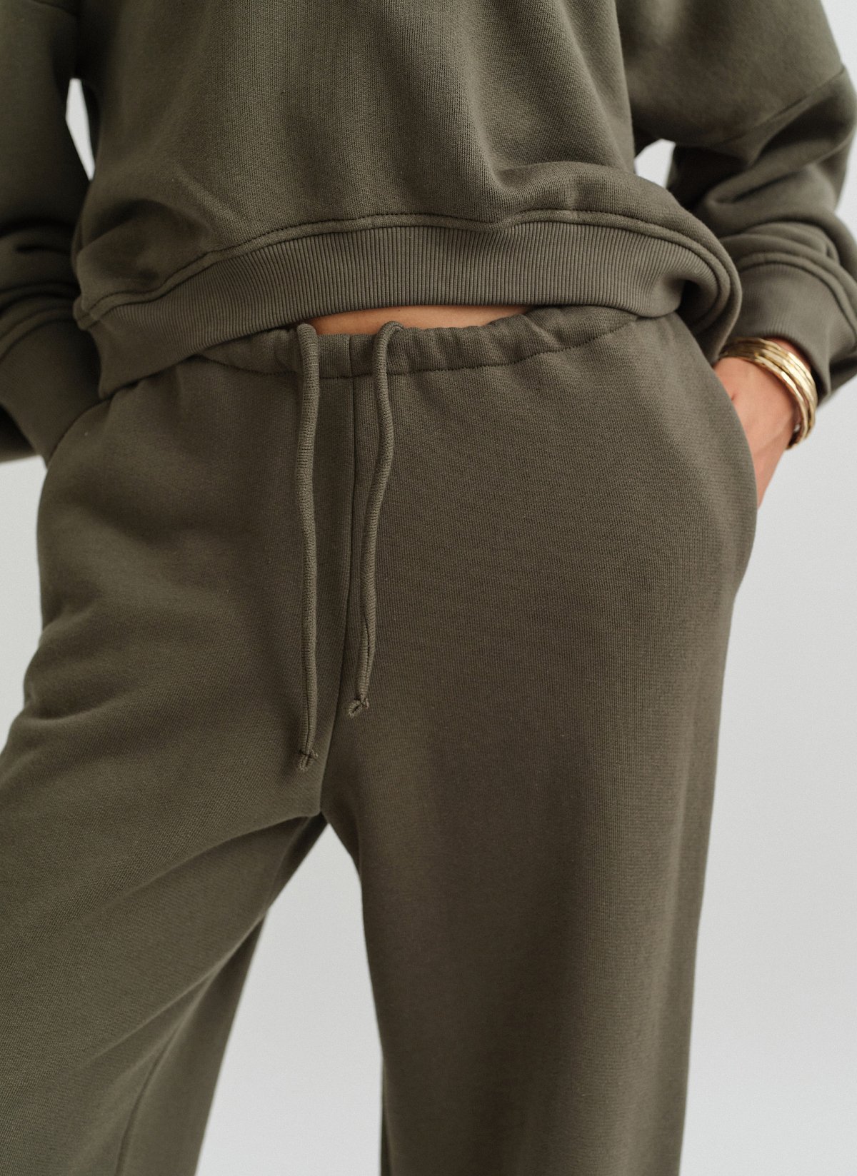 Γυναικείο ελαστικό παντελόνι φόρμας με κορδόνι στη μέση