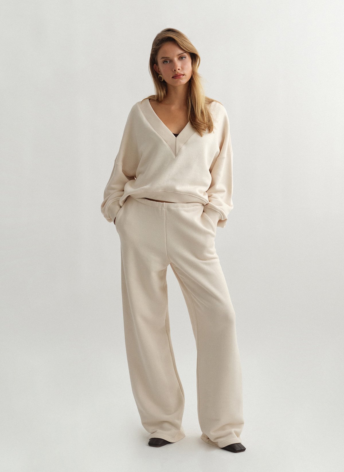 Γυναικείο ελαστικό παντελόνι φόρμας με κορδόνι στη μέση