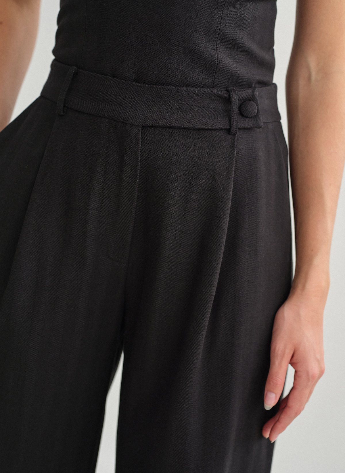 Γυναικείο υφασμάτινο παντελόνι με ρίγα