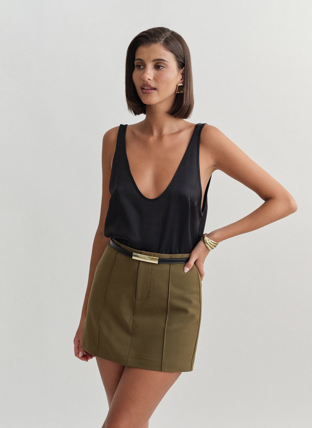 Satin sleeveless blouse-2