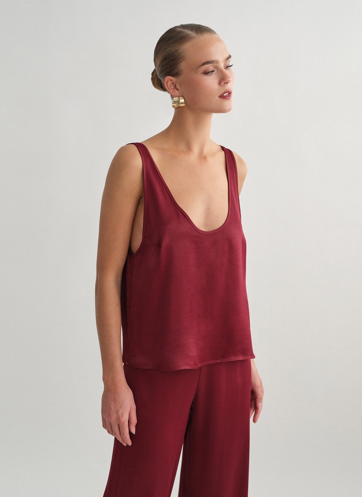 Satin sleeveless blouse-19