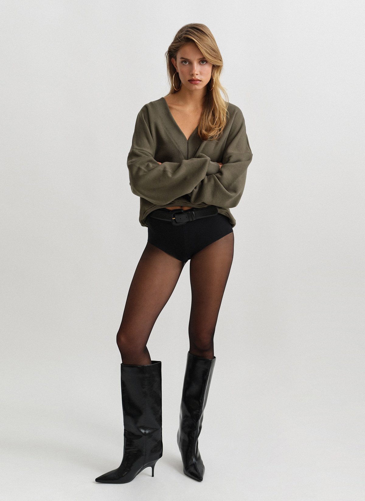 Γυναικείο μακρυμάνικο φούτερ με λαιμόκοψη V