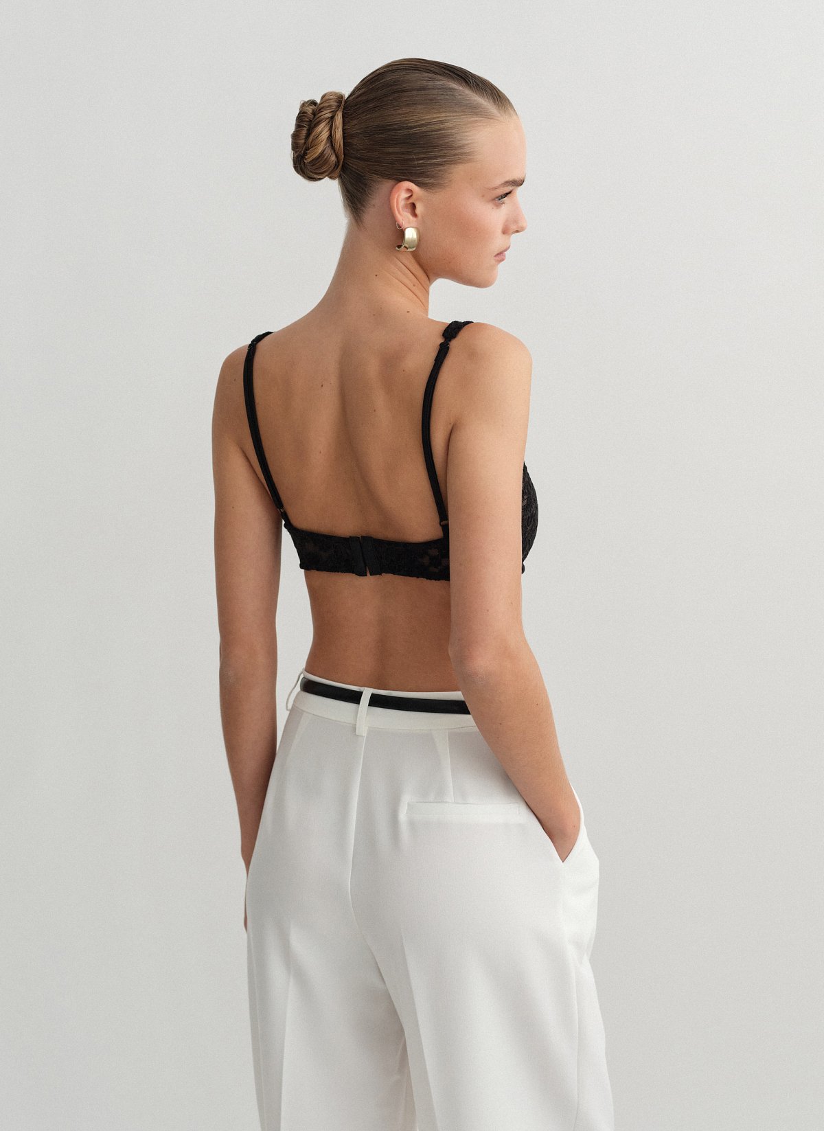 Γυναικείο bralette με δαντέλα