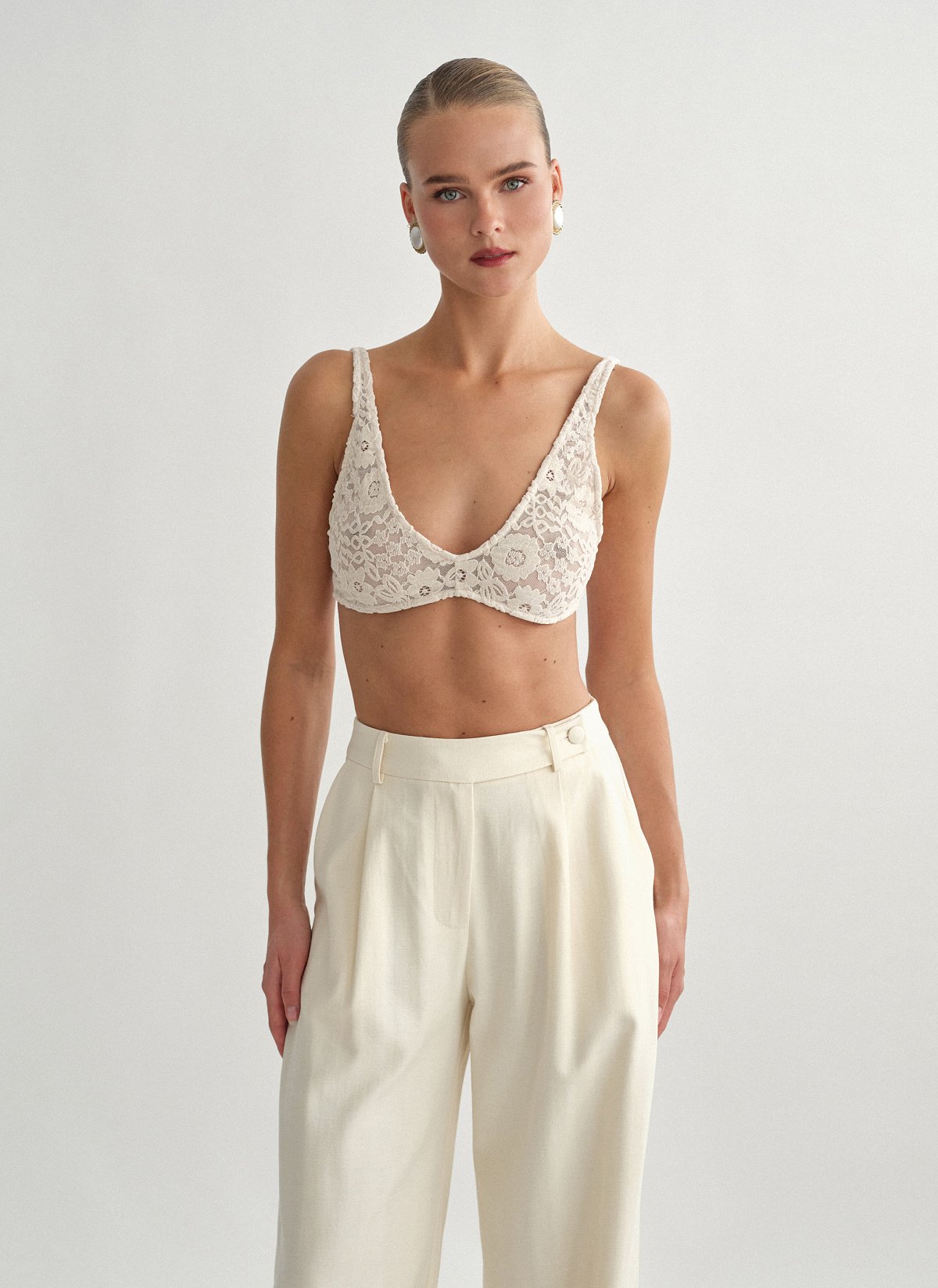 Γυναικείο bralette με δαντέλα