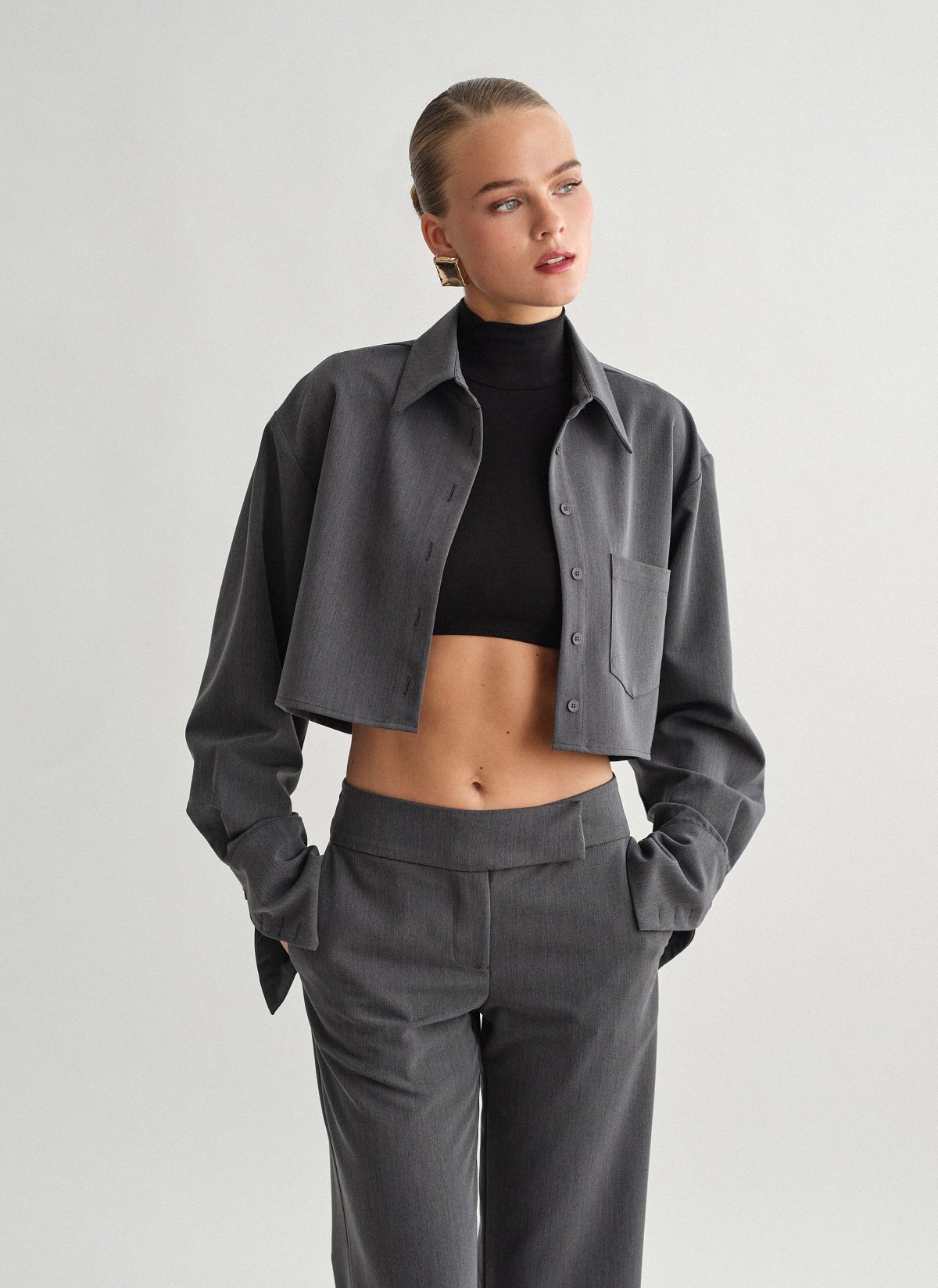 Γυναικείο υφασμάτινο cropped πουκάμισο