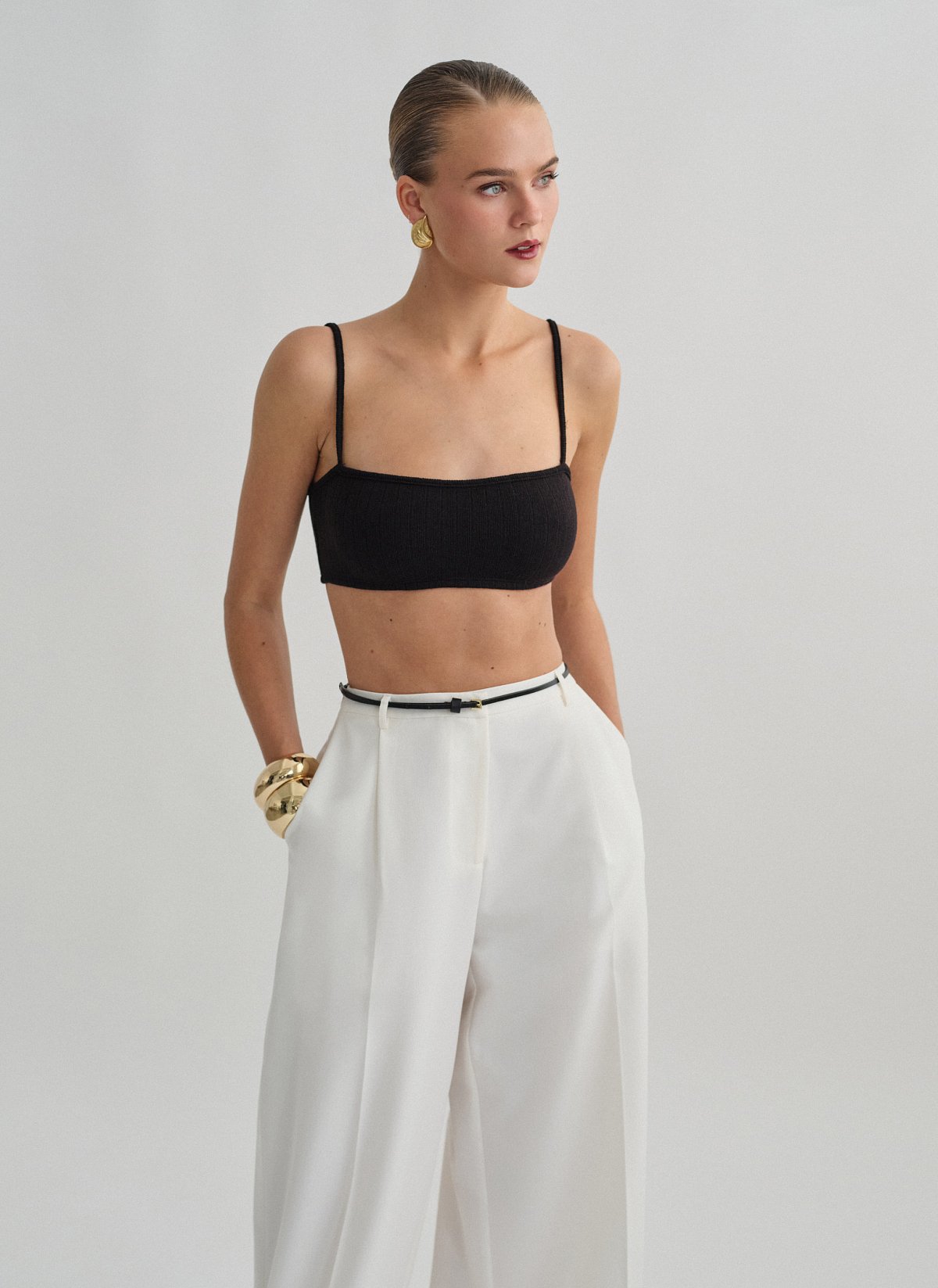 Πλεκτό ριπ crop τοπ-12