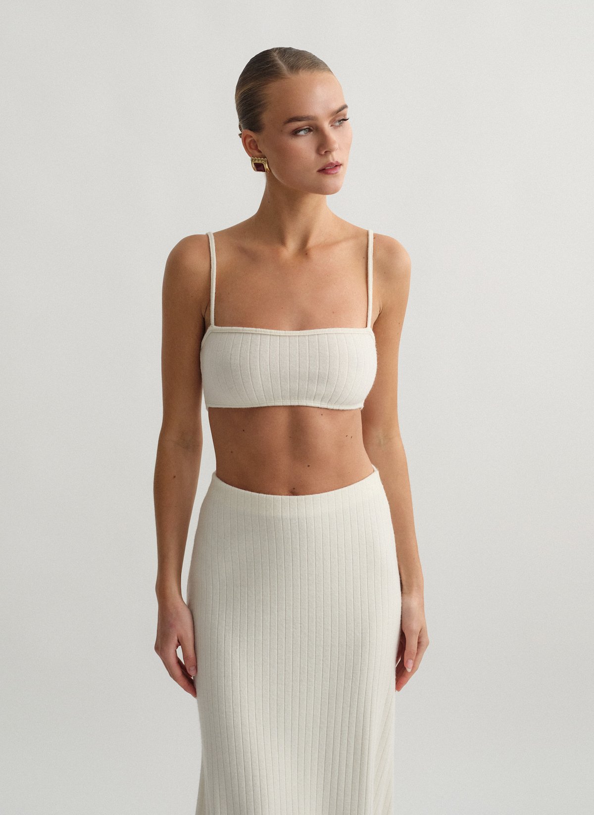 Πλεκτό ριπ crop τοπ-8