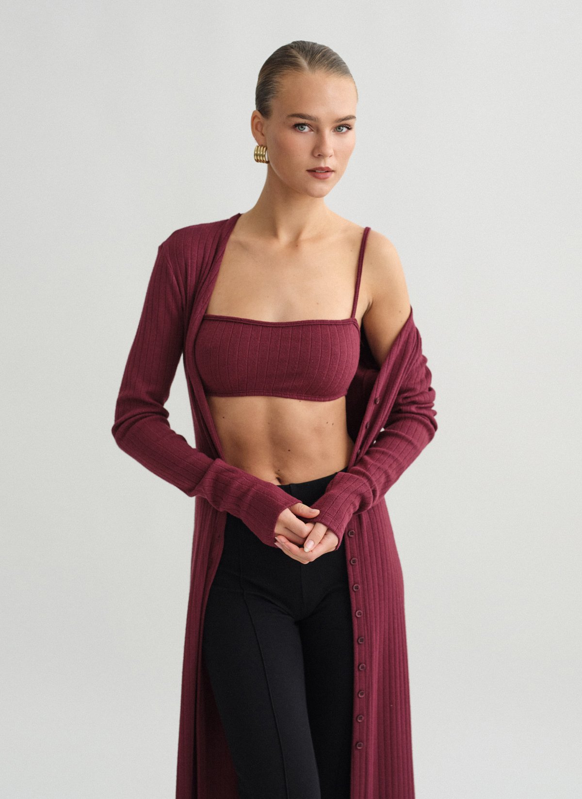 Πλεκτό ριπ crop τοπ-10