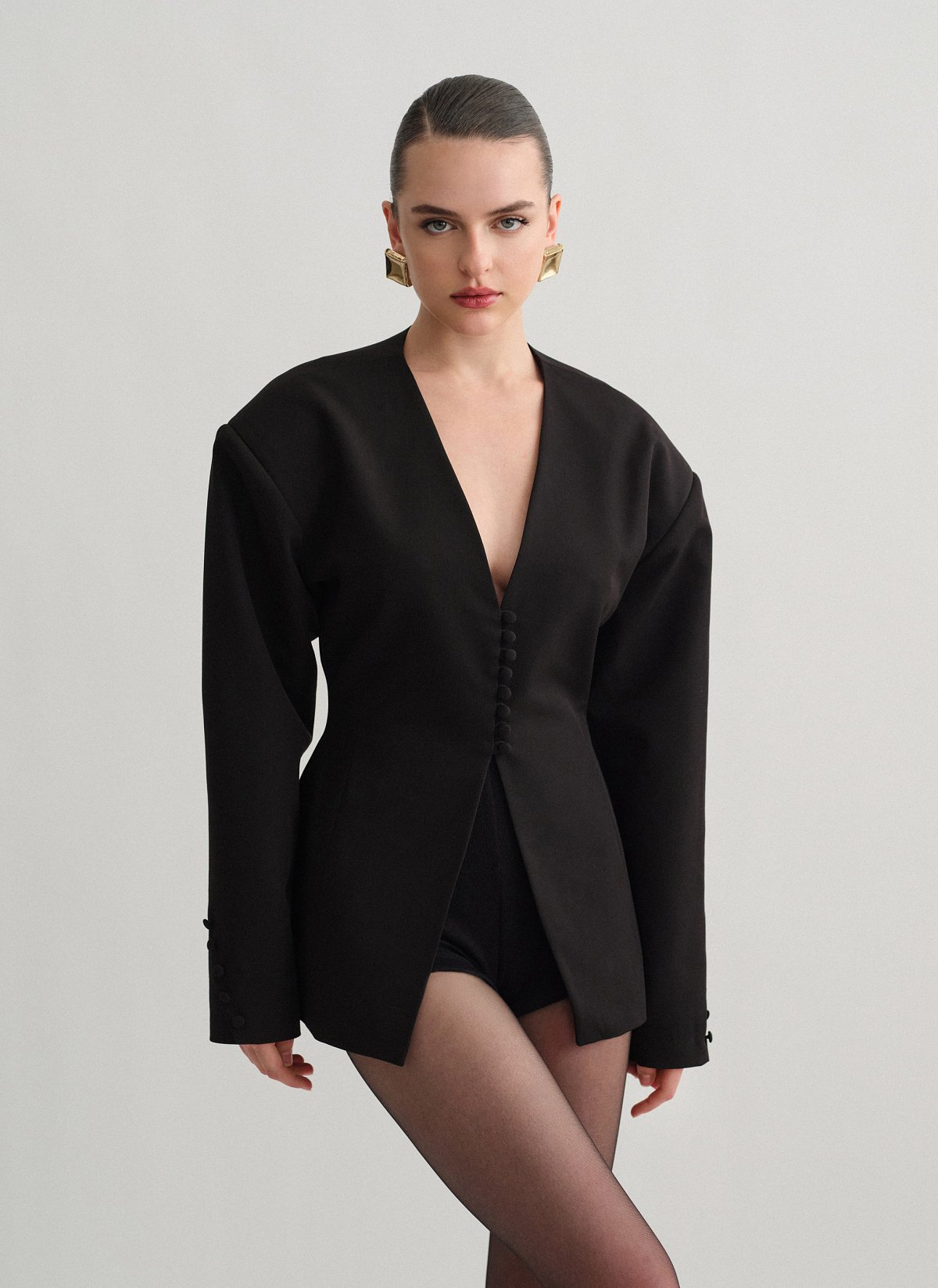 Fitted blazer with buttons-8