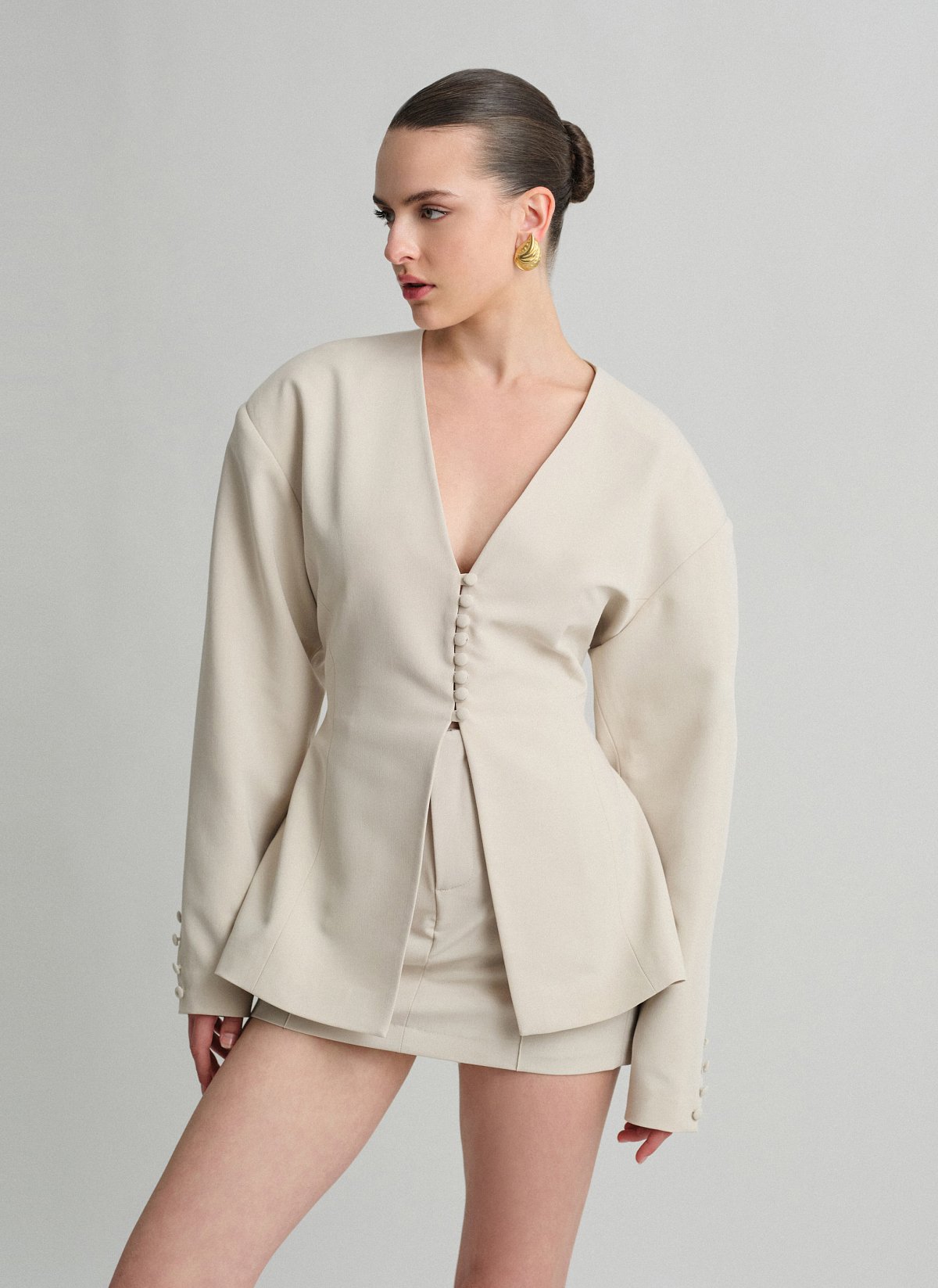 Fitted blazer with buttons-14