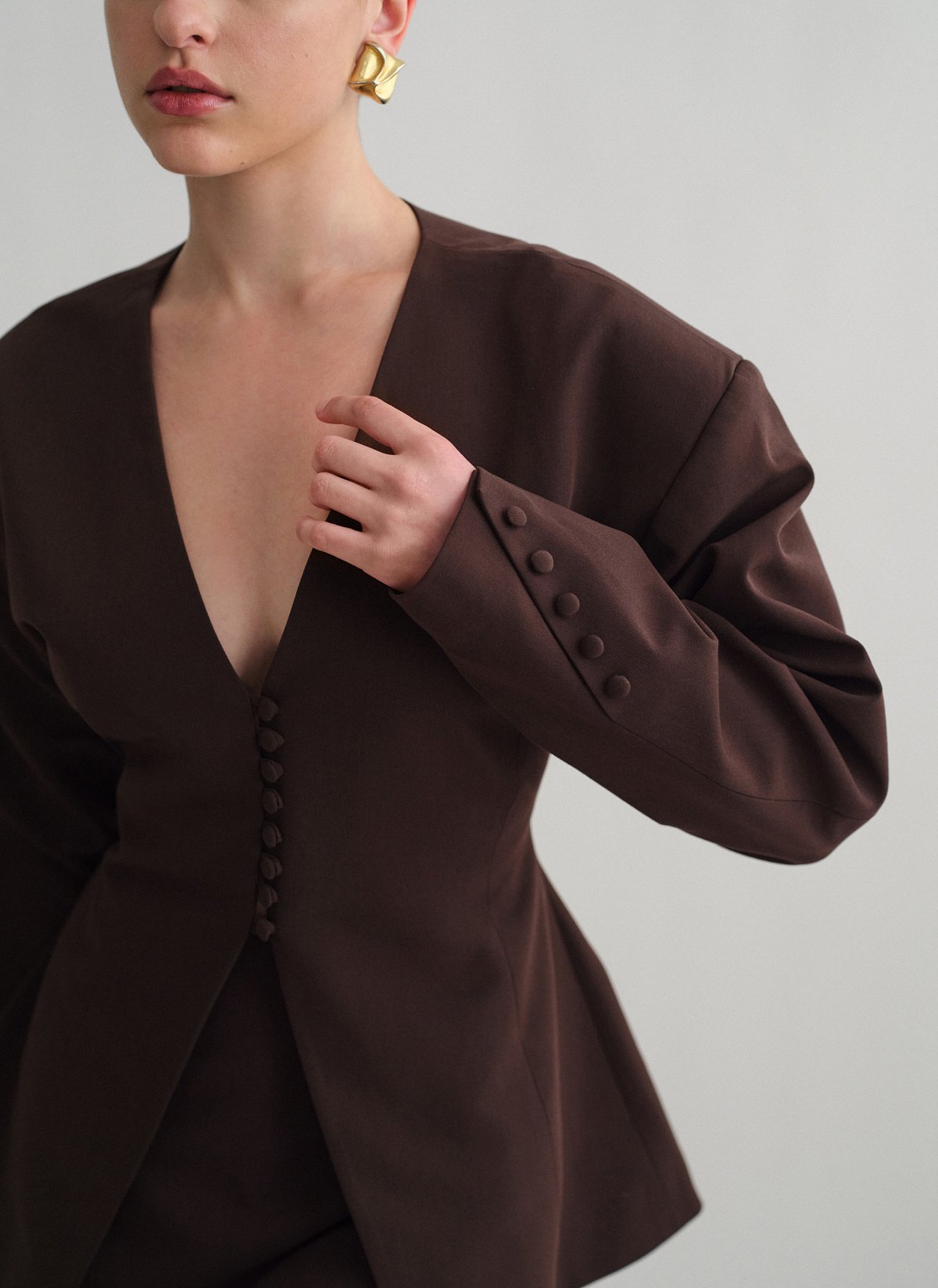 Fitted blazer with buttons-4