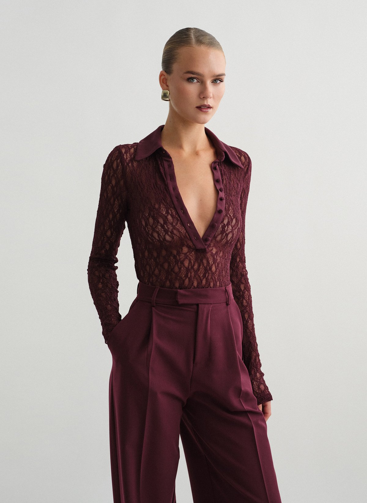 Lace longsleeve bodysuit with collar-10