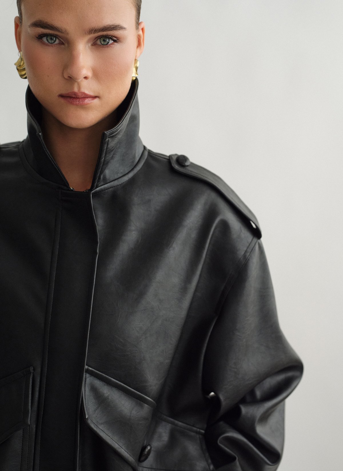 Oversized τζάκετ σε όψη δέρματος