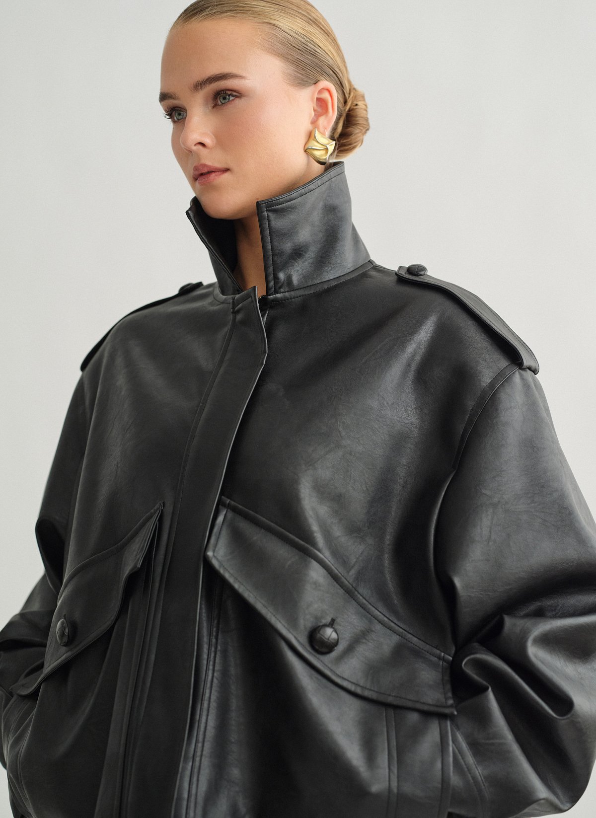 Oversized τζάκετ σε όψη δέρματος