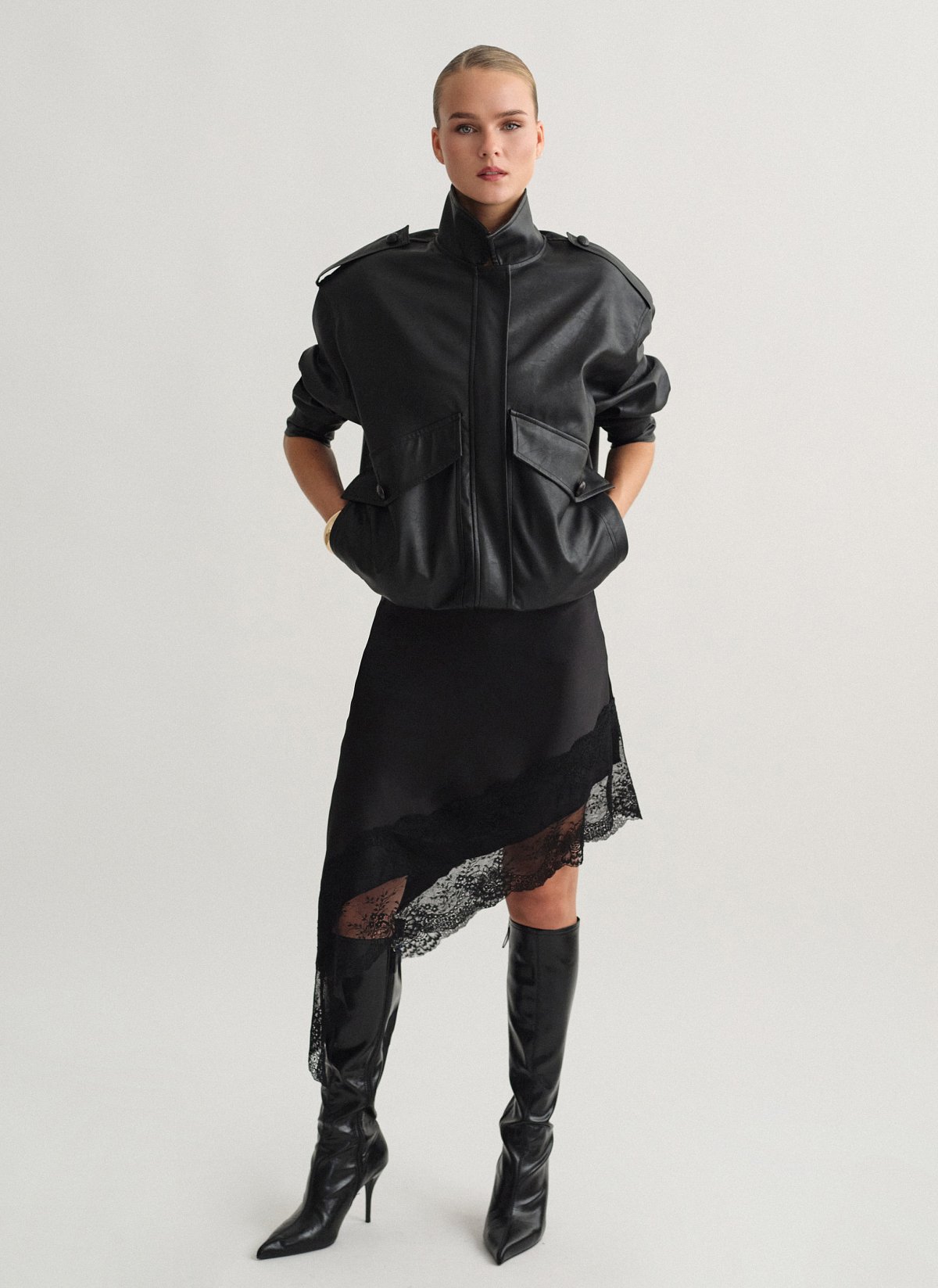 Satin asymmetric skirt with lace detail-7