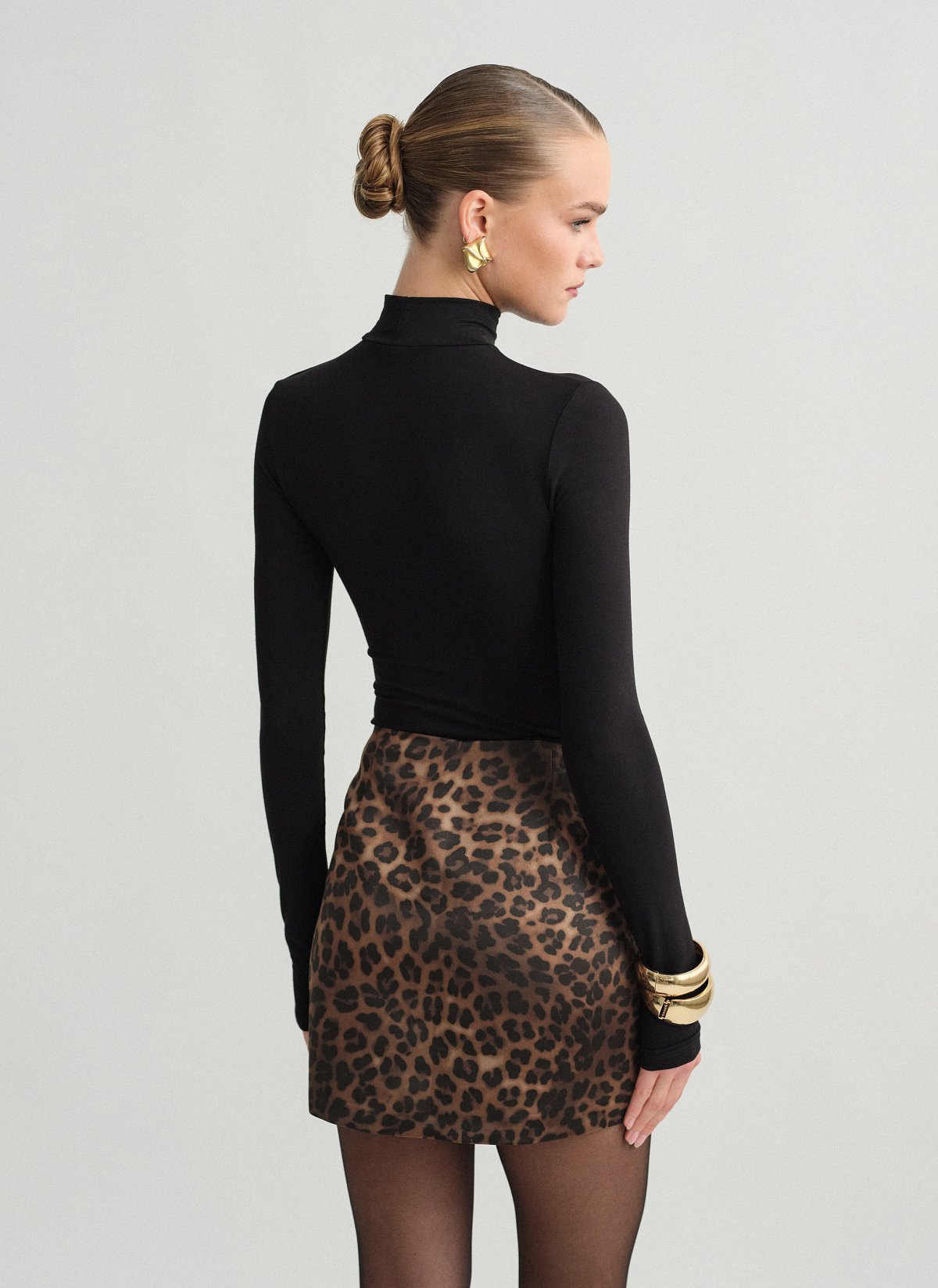 Animal printed satin mini skirt-5